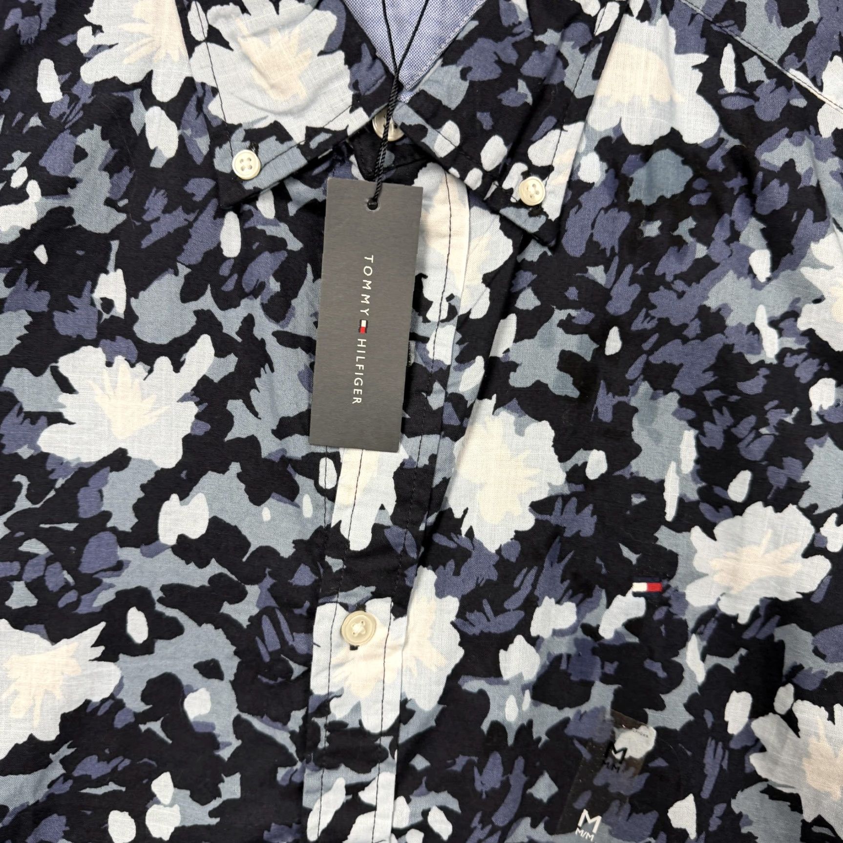 Tommy Hilfiger Tommy Hilfiger Button-Down Shirt Mens M Blue Floral Preppy Coastal Old Money NWT Size US M / EU 48-50 / 2 - 3 Thumbnail
