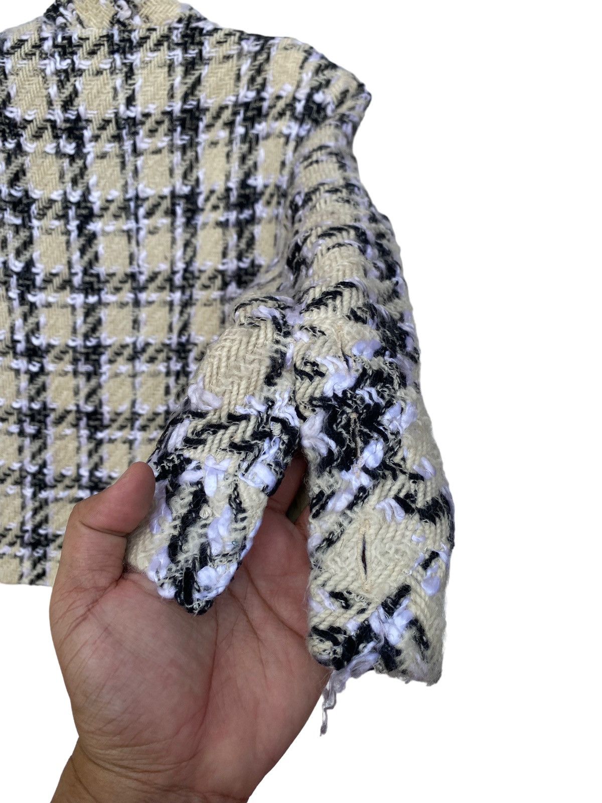 Chanel Vintage Chanel Boutique Houndstooth Jacket Size M / US 6-8 / IT 42-44 - 4 Thumbnail