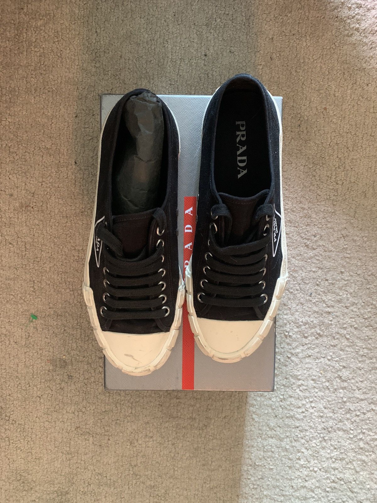 Prada Prada printed logo sneaker Size US 10 / EU 43 - 3 Thumbnail