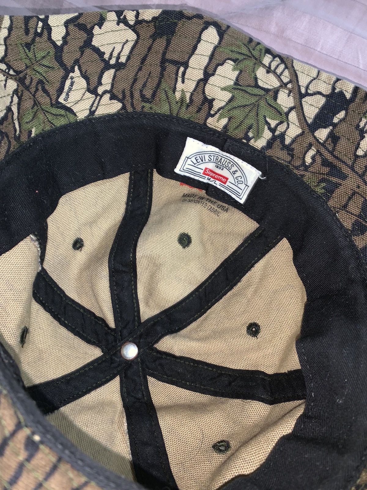 Levi's × Supreme Supreme Levi’s Tree Camo Bucket Hat SS13 Size ONE SIZE - 3 Thumbnail