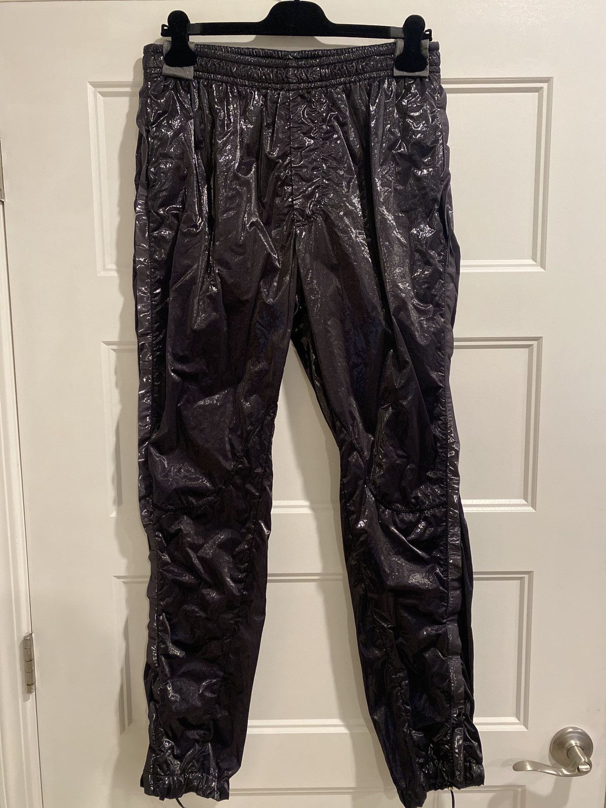 1017 Alyx 9sm FW19 GD Curved seams pant