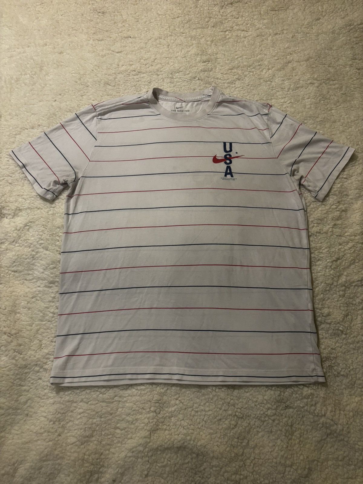 Nike Men’s short sleeve t-shirt1326 Size US L / EU 52-54 / 3 - 1 Thumbnail