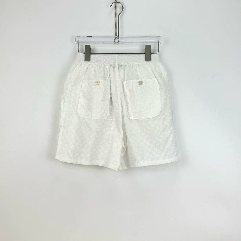 Louis Vuitton Louis Vuitton White full logo shorts 2505-Nextarrow Size 33" - 4 Thumbnail