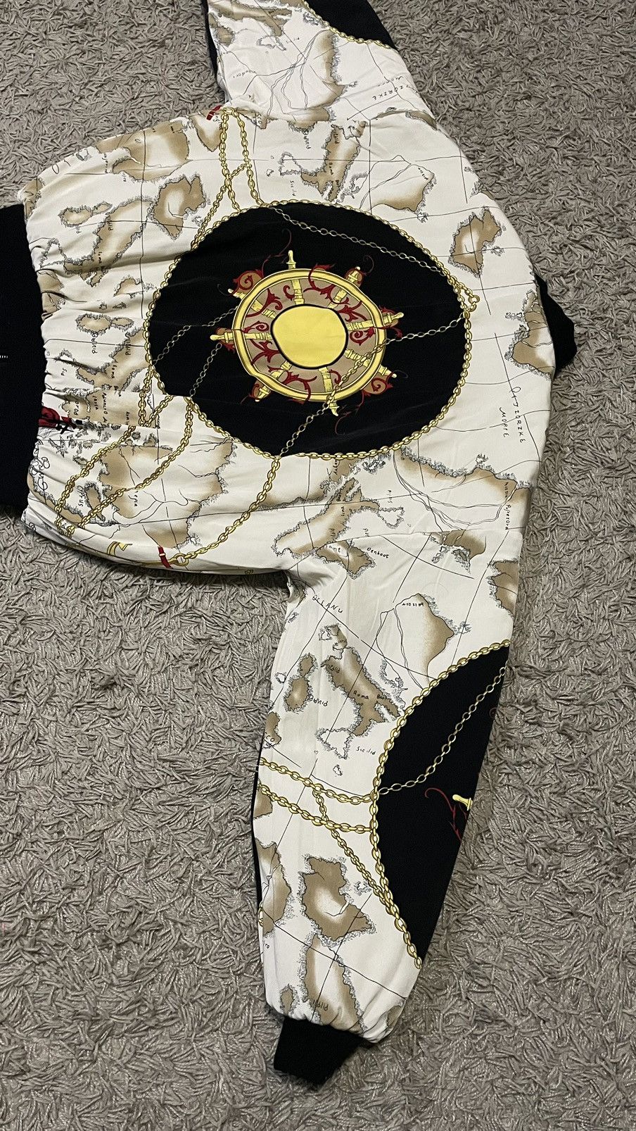Other Vintage Medusa Golden Logo Size US XL / EU 56 / 4 - 23 Thumbnail