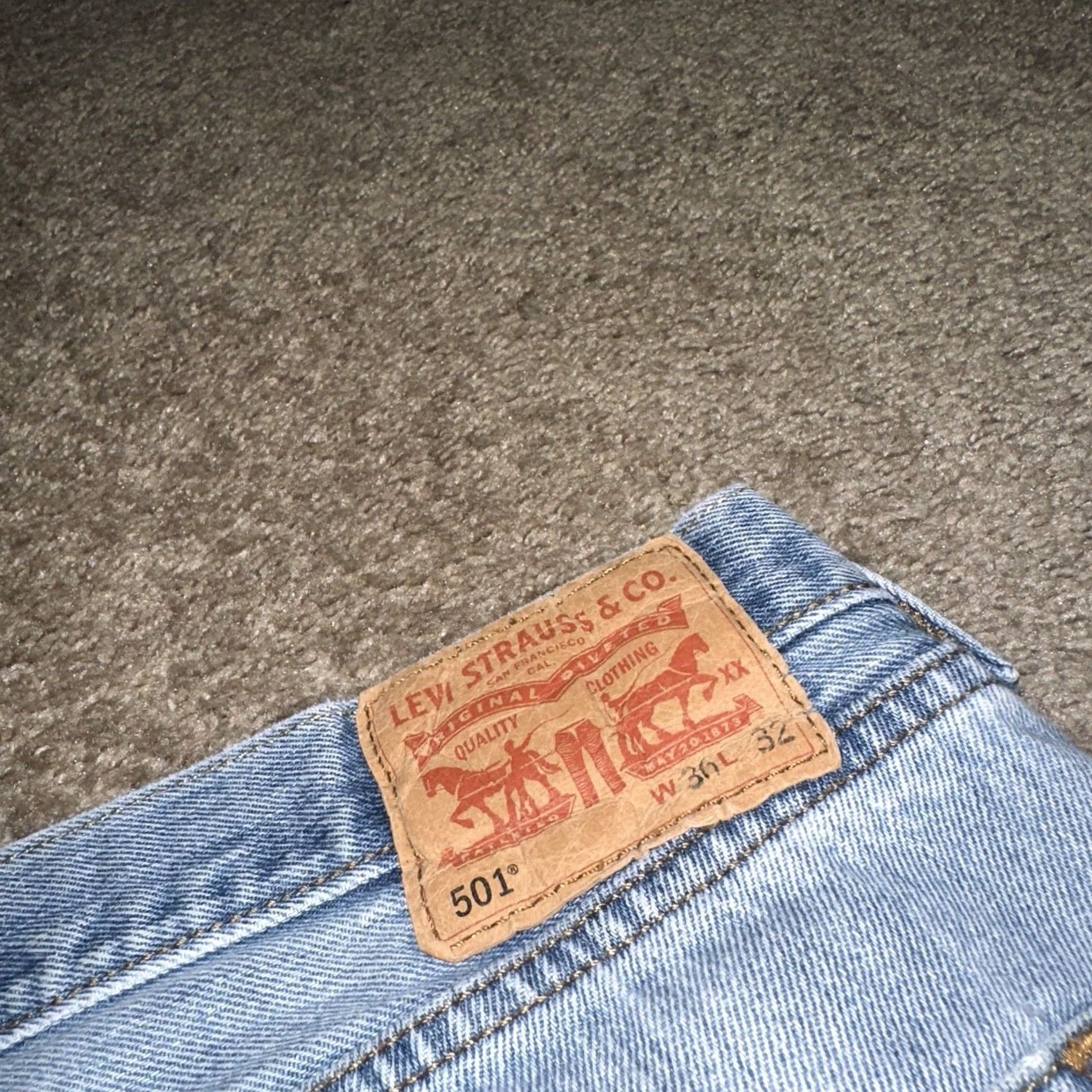 Levi's Levi's 501 Jeans 36x32 Denim Buttonfly Straight Leg Original Fit Blue 36 Regular Men Jeans 501 Straight Jeans Cowboy USA Denim Leather? Size US 36 / EU 52 - 7 Thumbnail
