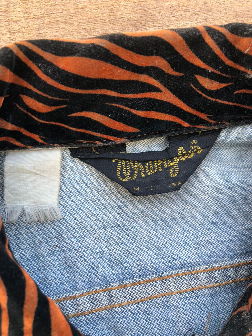 Wrangler 1970s Vintage Wrangler Denim Jacket Velvet Collar/Sleeve Size US S / EU 44-46 / 1 - 3 Thumbnail