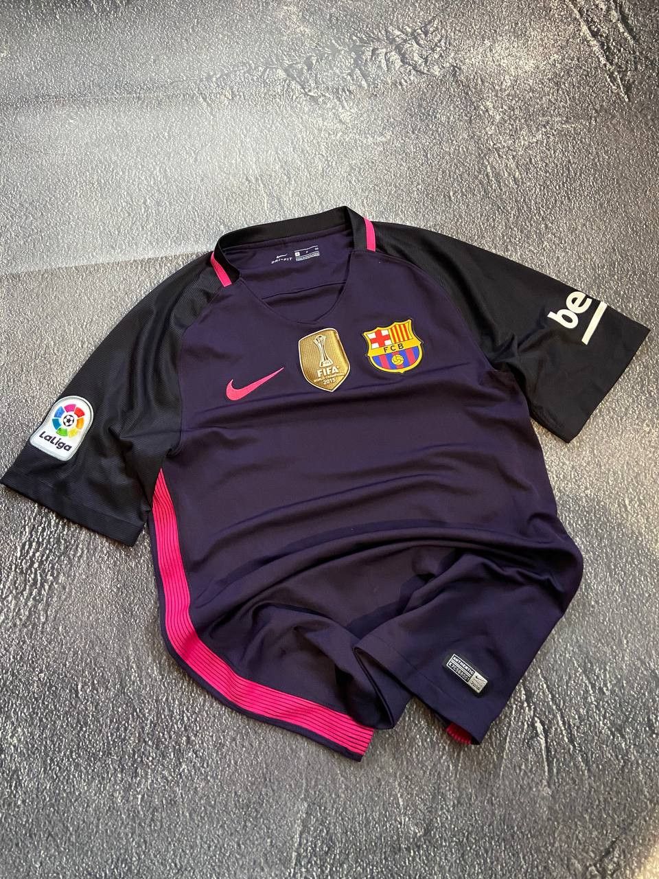 Nike Nike Barcelona 2015 World Chamoions jersey Size US S / EU 44-46 / 1 - 1 Thumbnail
