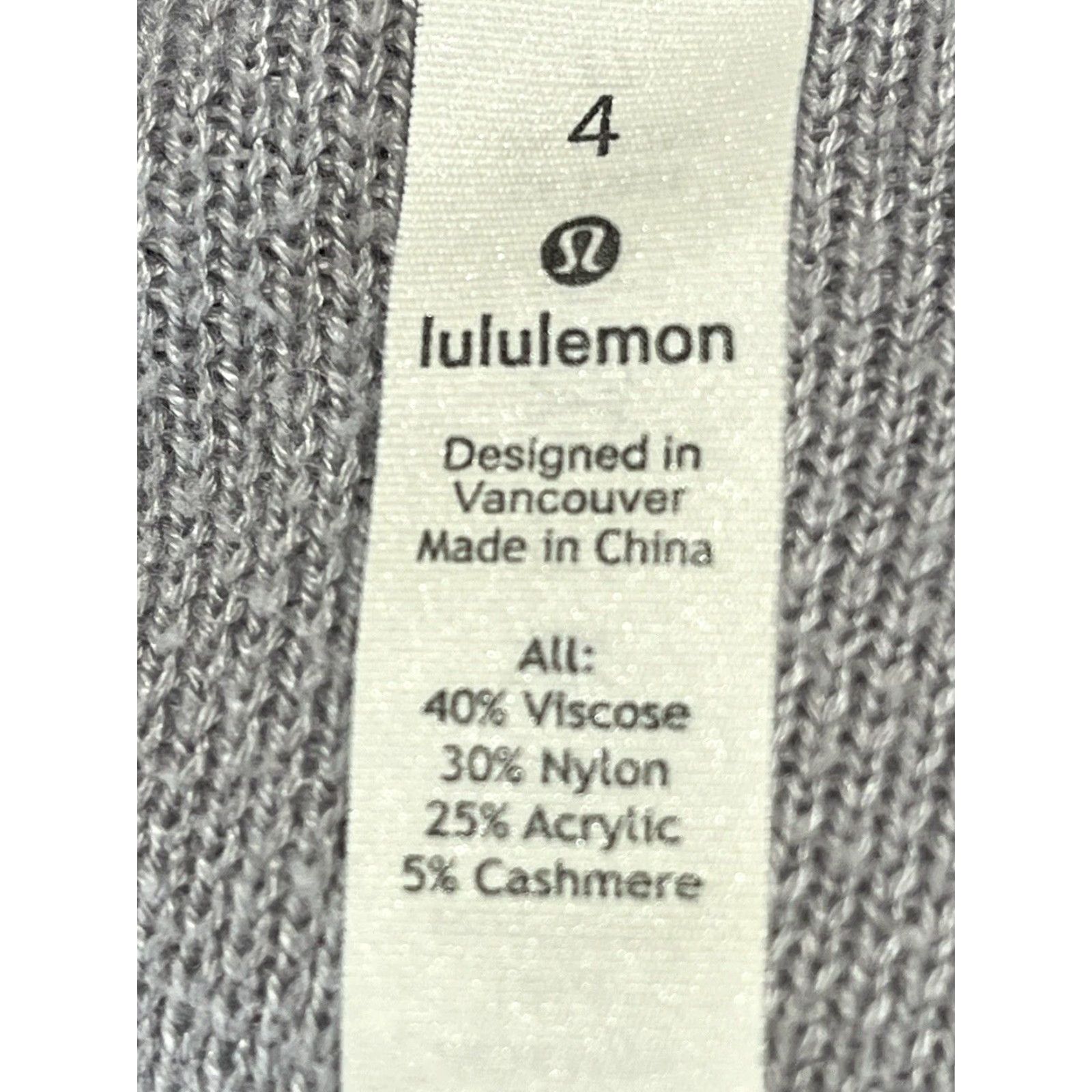 Lululemon LULULEMON Soothe Away Hoodie Pullover Activewear Sz 4 Gray/Lavender Cashmere Women's Size S / US 4 / IT 40 - 7 Thumbnail