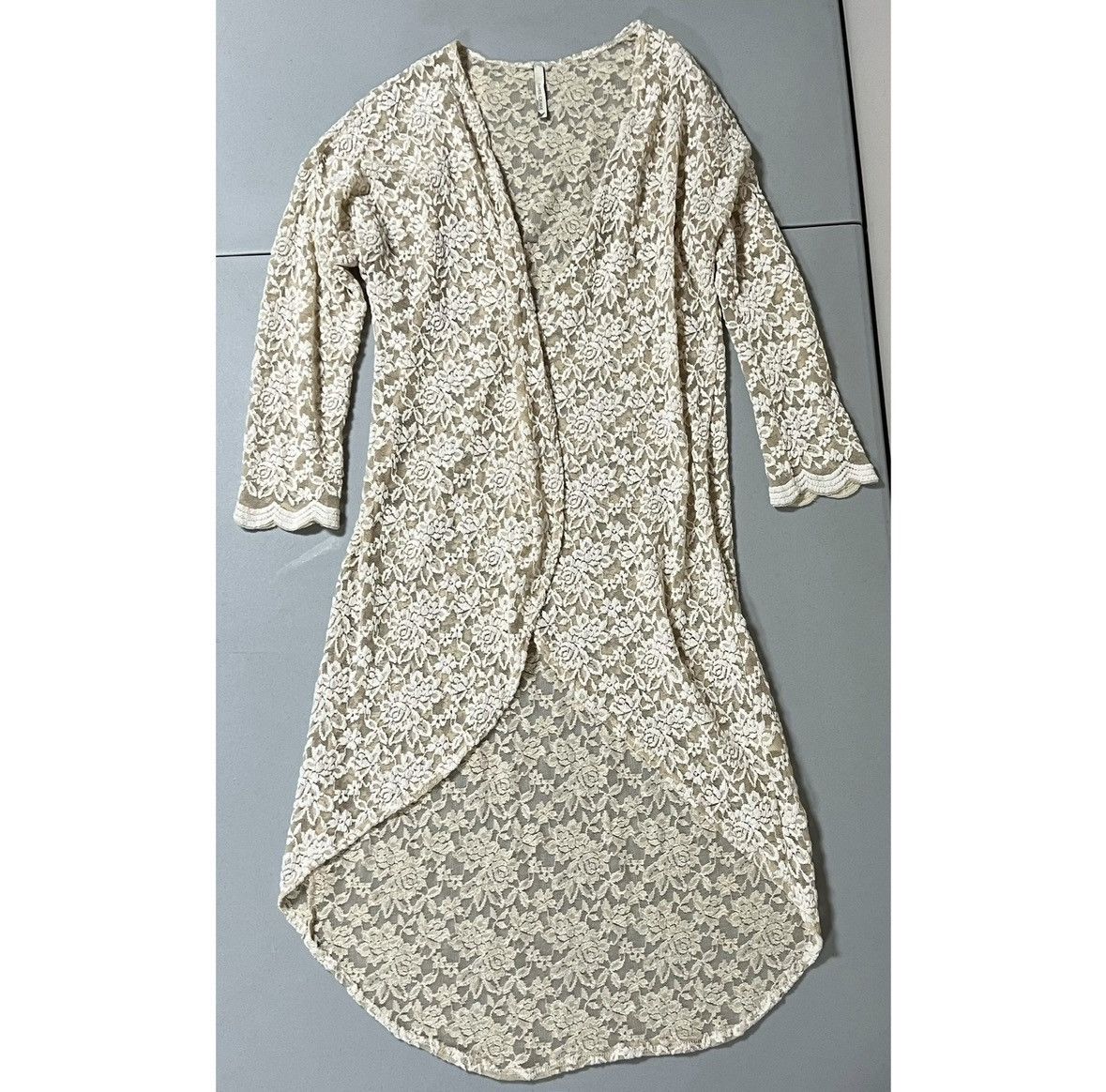 Paper Planes Paper Crane Cream Floral Lace Cardigan Sweater Size S 🤍✨ Size S / US 4 / IT 40 - 3 Thumbnail