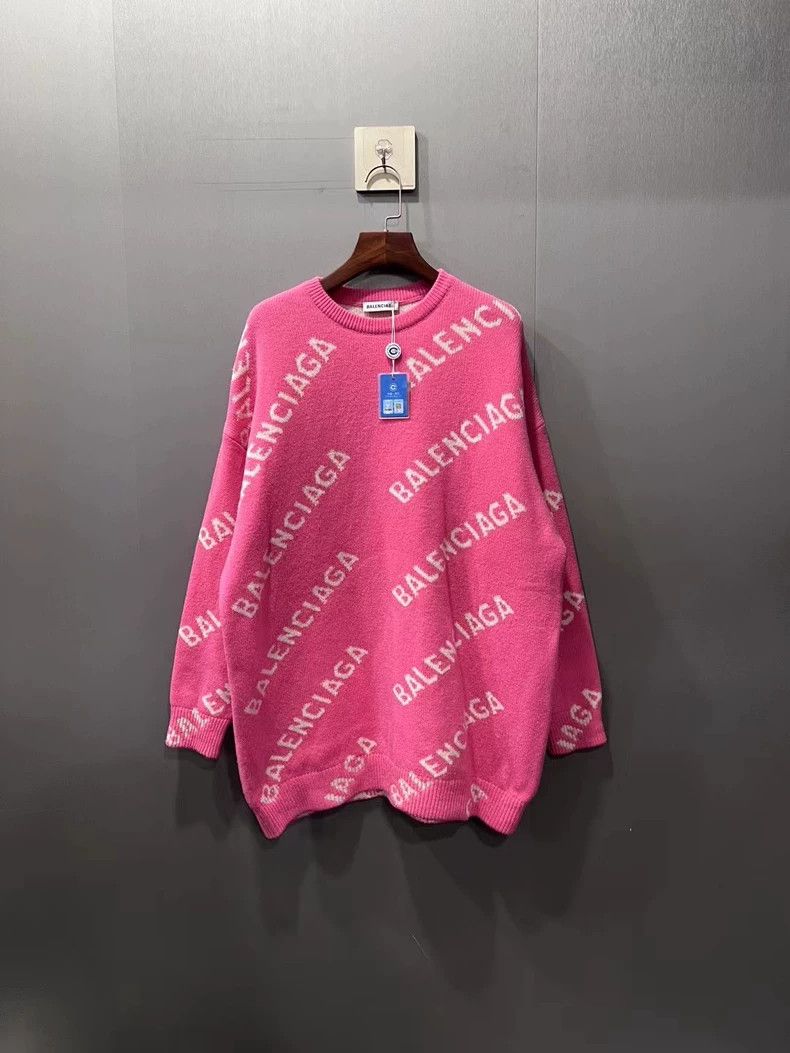 Balenciaga Balenciaga Bullet screen full of Logo sweater Size US S / EU 44-46 / 1 - 1 Thumbnail