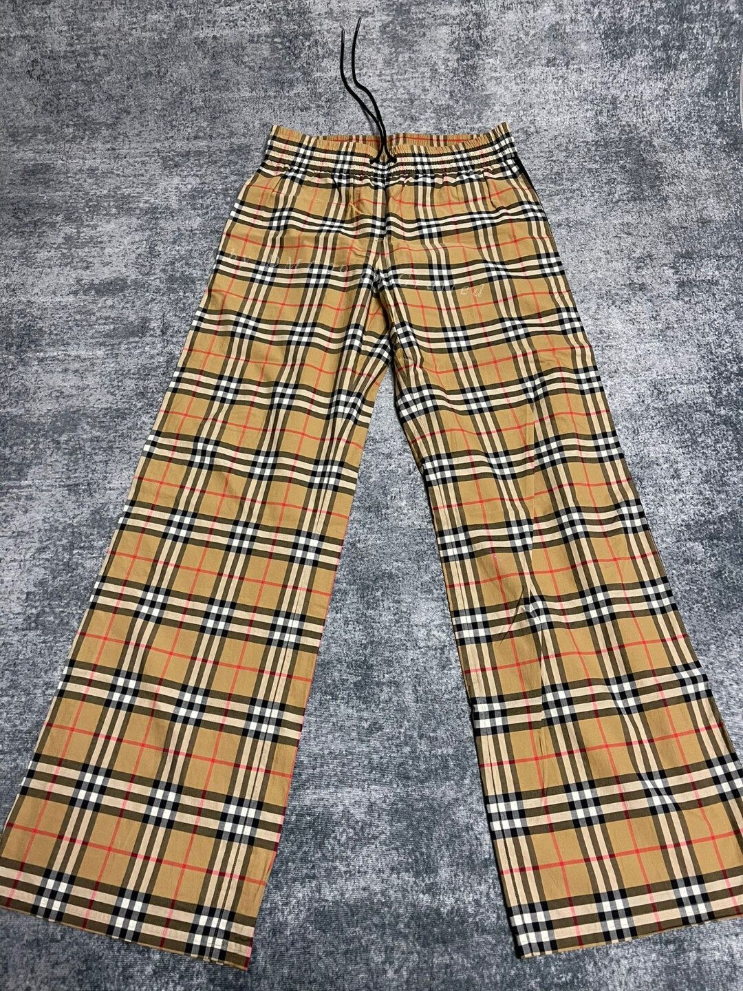 Burberry Burberry Classic Check Trousers Size 34" / US 12 / IT 48 - 1 Thumbnail