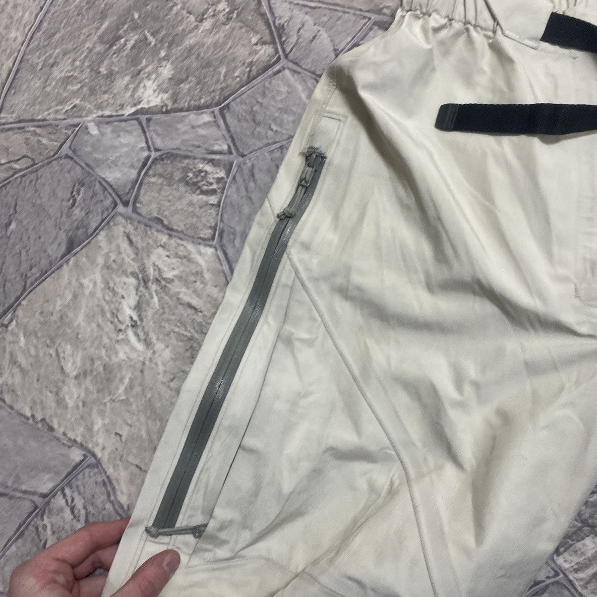 Arc'teryx ARCTERYX Pants Trekking Gore-Tex Size US 32 / EU 48 - 4 Thumbnail