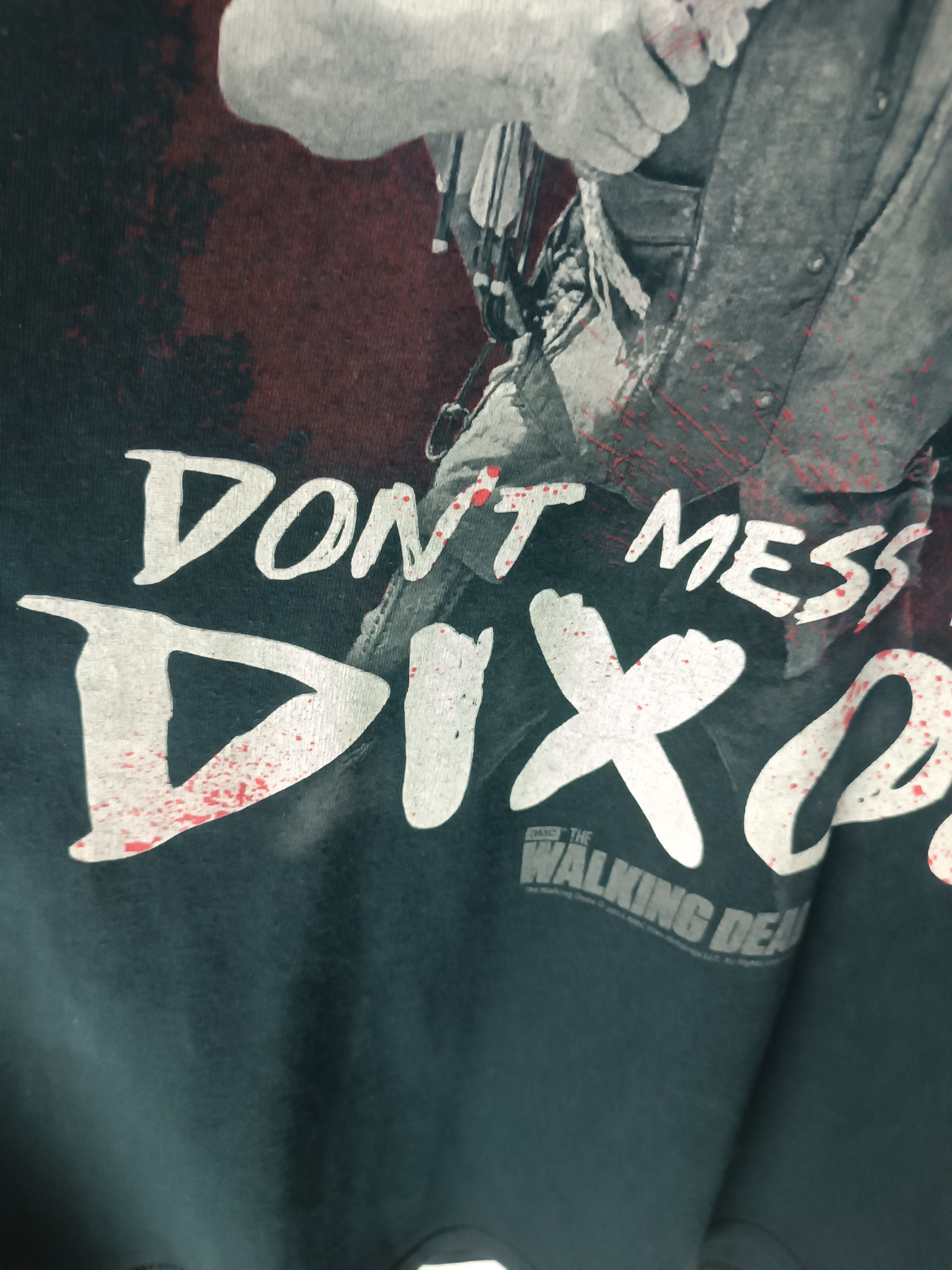 Other VINTAGE 2014 THE WALKING DEAD DARYL DIXON VERY RARE TEE Size US XL / EU 56 / 4 - 10 Thumbnail