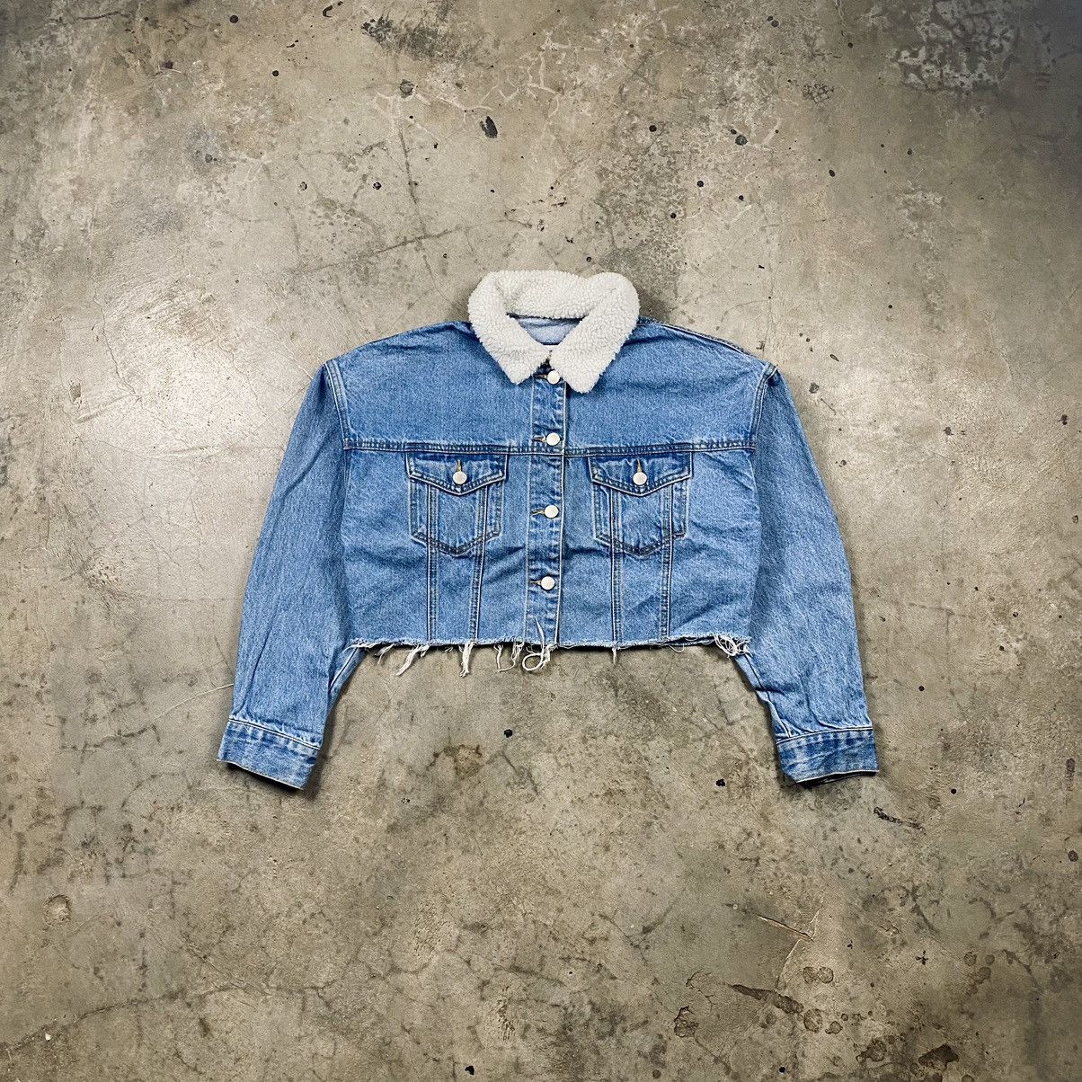 Designer × Japanese Brand Forever 21 Denim Crop Distressed Jacket Size M / US 6-8 / IT 42-44 - 1 Thumbnail
