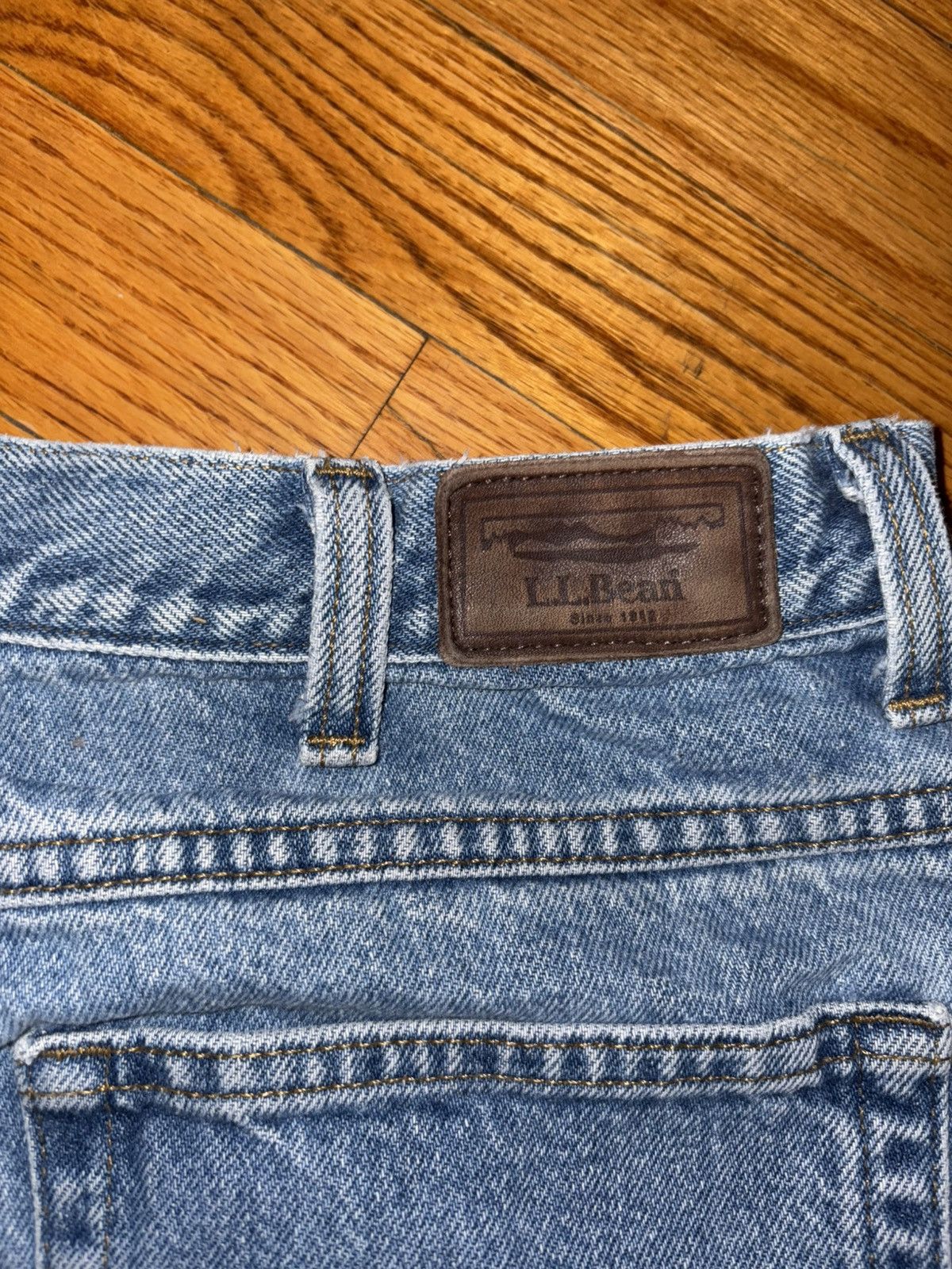 L.L. Bean Vintage L.L.Bean Jeans Size US 33 - 2 Thumbnail