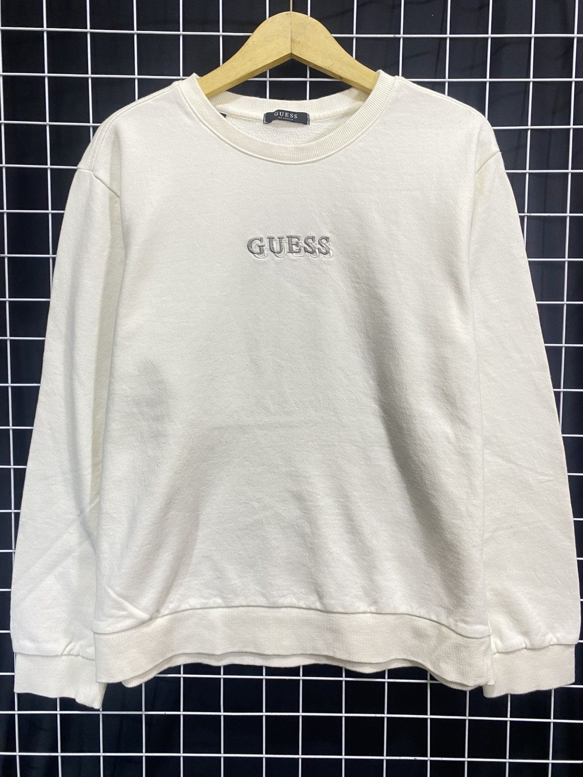 Guess GUESS EMBROIDERED LOGO CREWNECK SWEATSHIRT Size US L / EU 52-54 / 3 - 1 Thumbnail