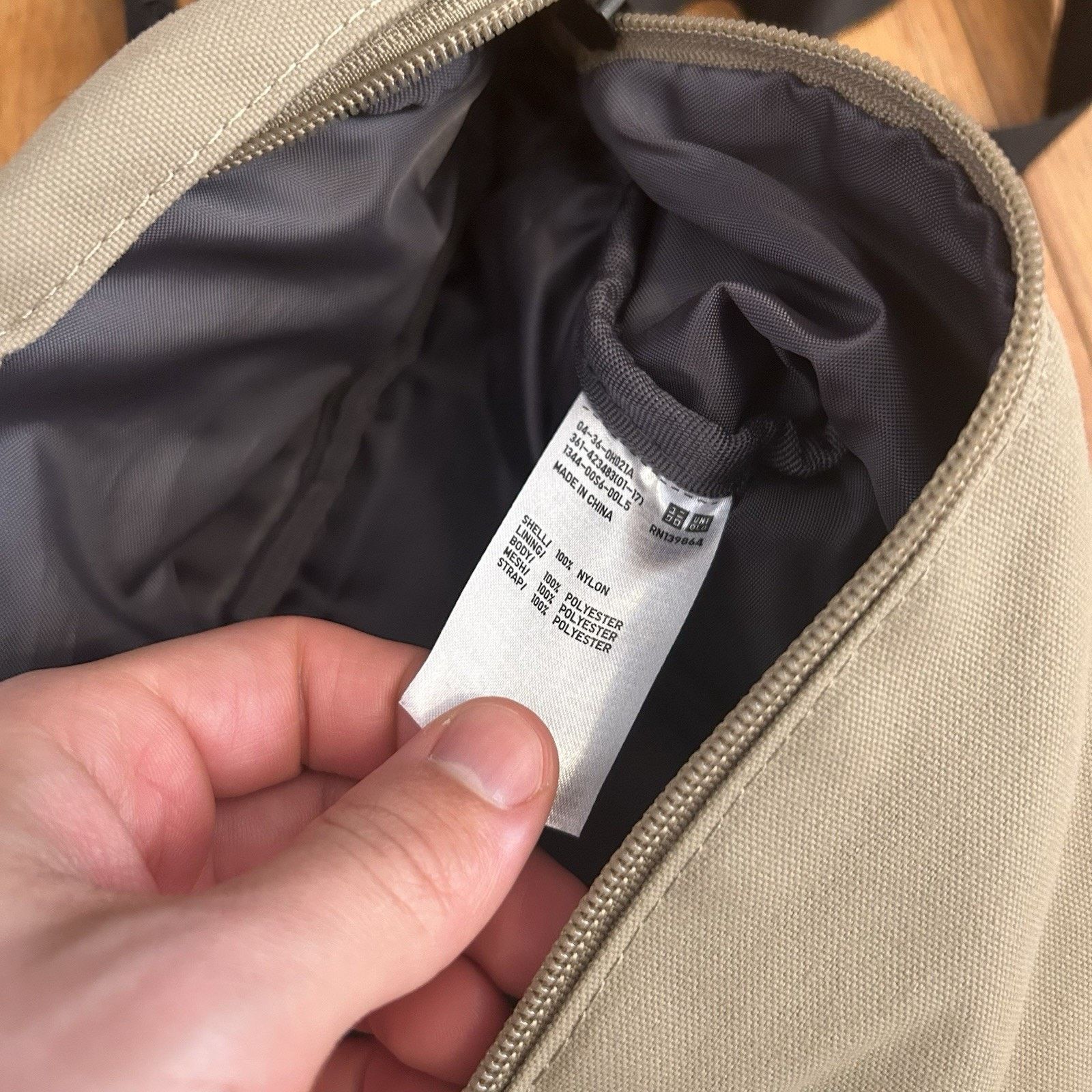 Uniqlo Robic Nylon Single Strap Backpack Fanny Pack Crossbody Bag Size ONE SIZE - 4 Thumbnail