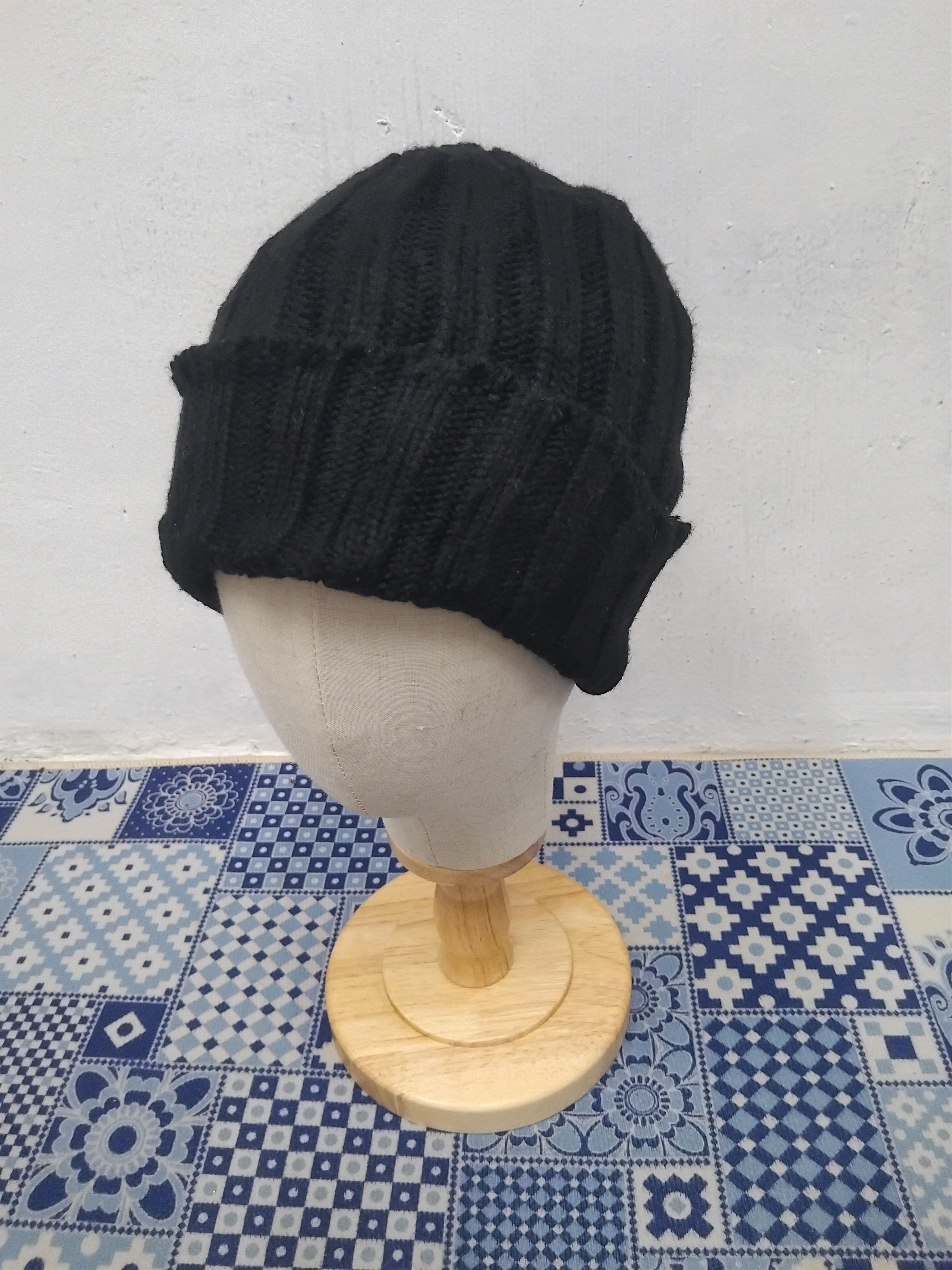 Japanese Brand 💥Uniqlo Japanese brand Beanie Size ONE SIZE - 1 Thumbnail