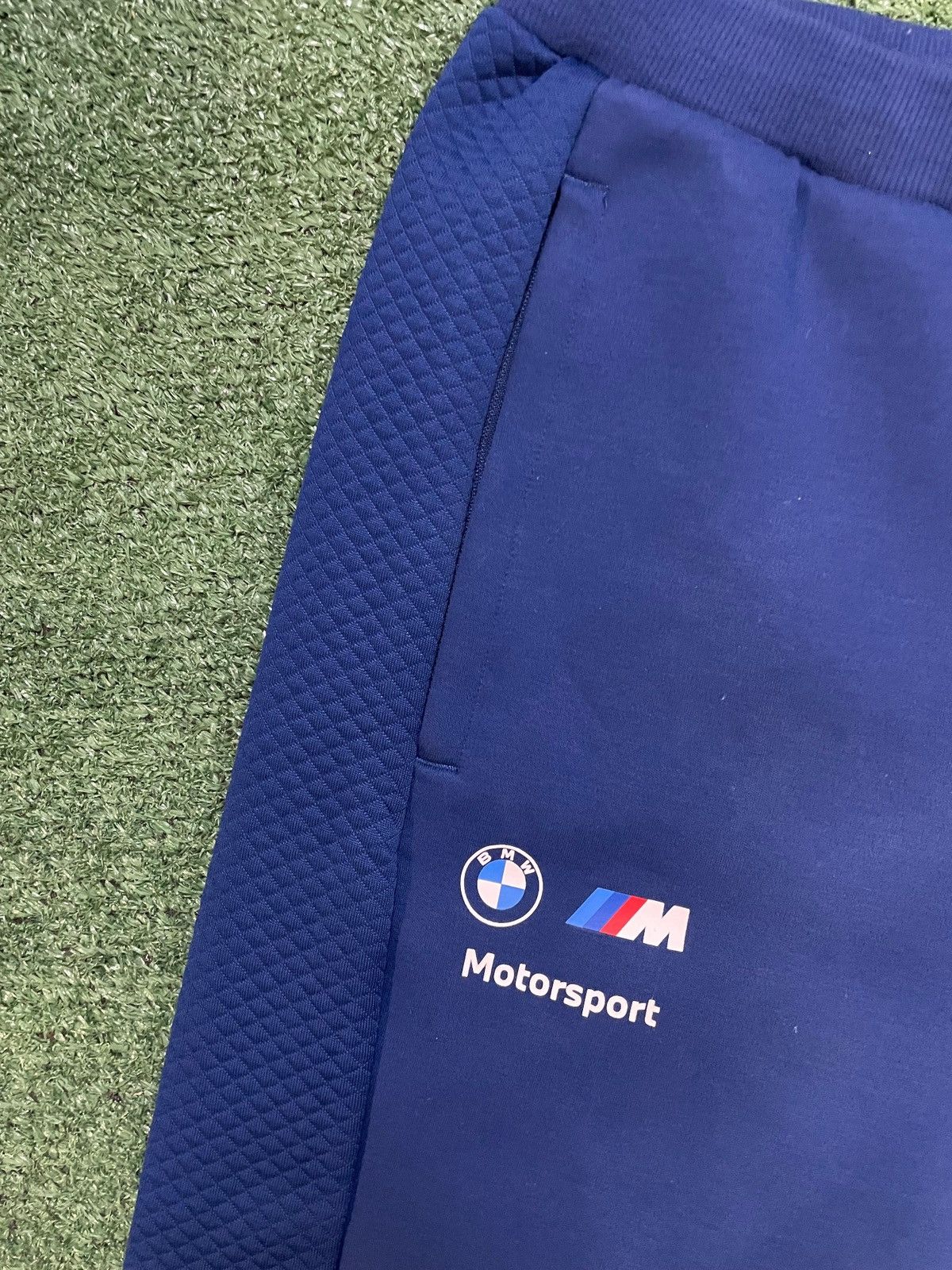 BMW × Puma Puma X BMW shorts Size US 32 / EU 48 - 3 Thumbnail
