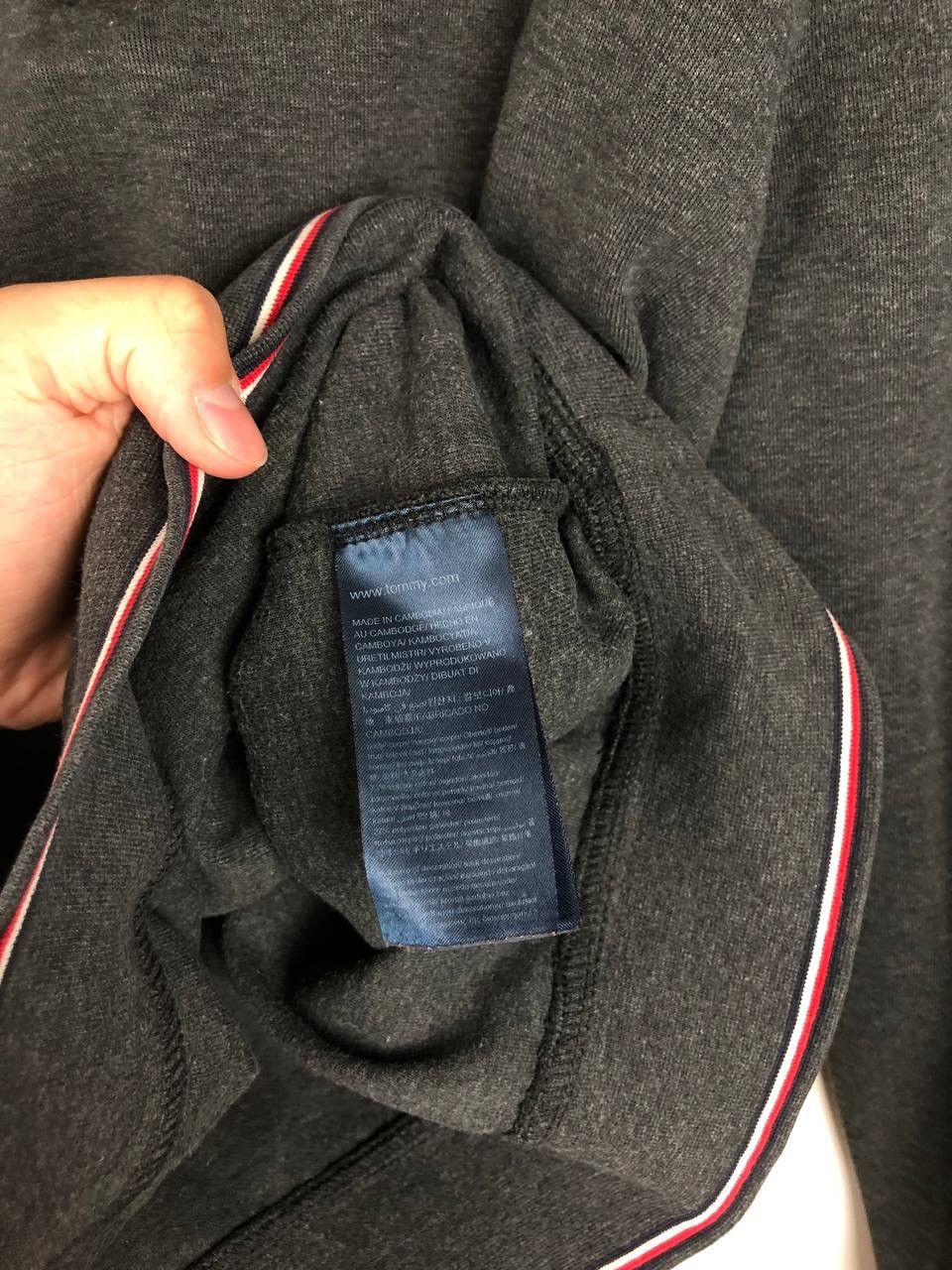 Tommy Hilfiger Tommy Hilfiger Mercedes Benz Petronas luxury sweatshirt L Size US L / EU 52-54 / 3 - 2 Thumbnail
