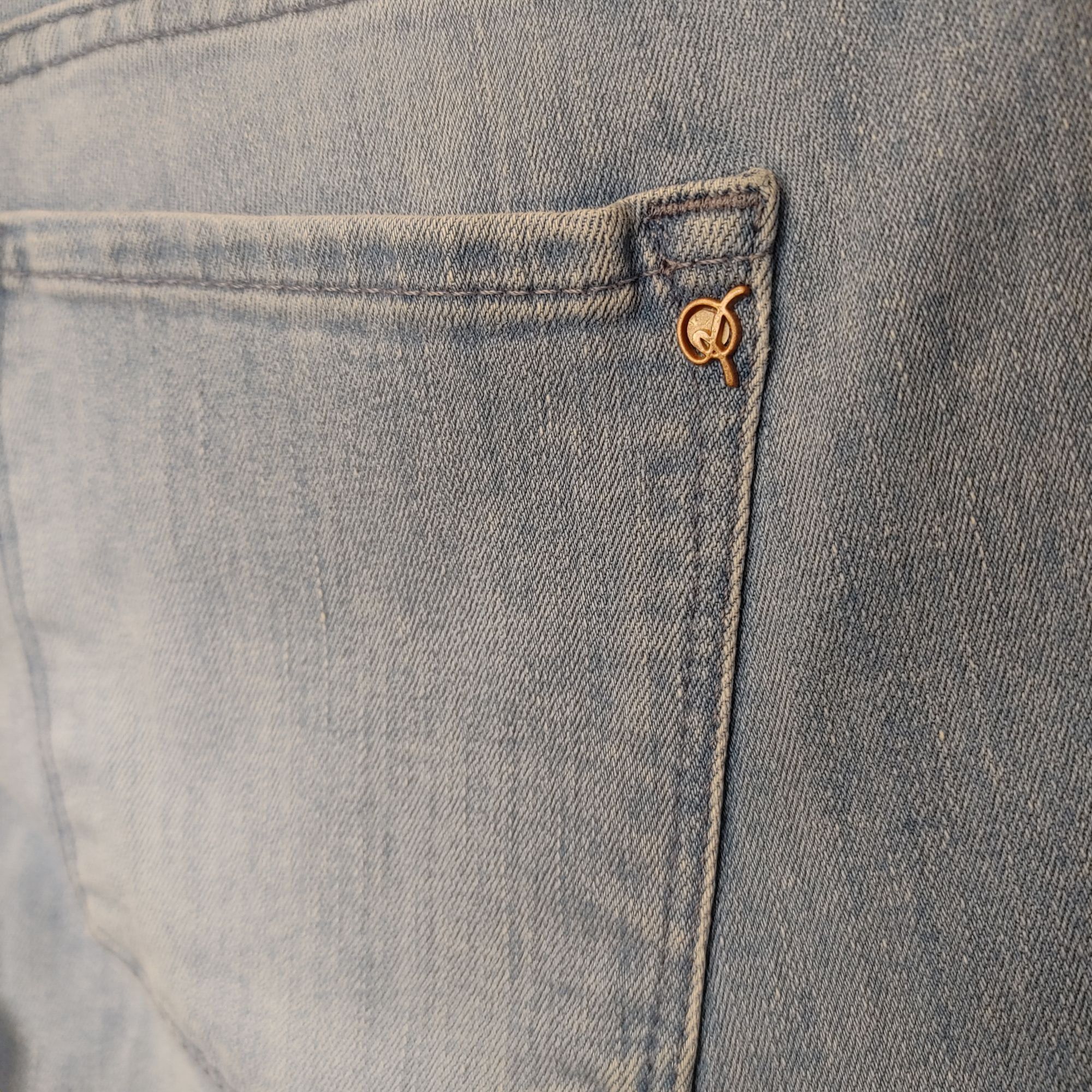 Other Rachel Ray Denim Women's Light Blue Rolled Cuff Skinny Jeans Size 28" / US 6 / IT 42 - 2 Thumbnail