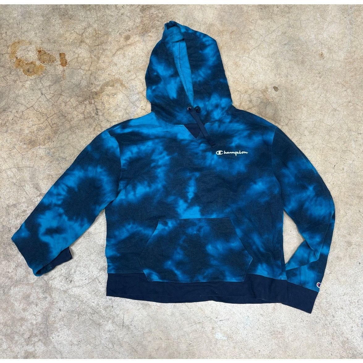 Champion Champion Blue Tie-Dye Hoodie (Modern Streetwear) L Size US L / EU 52-54 / 3 - 1 Thumbnail