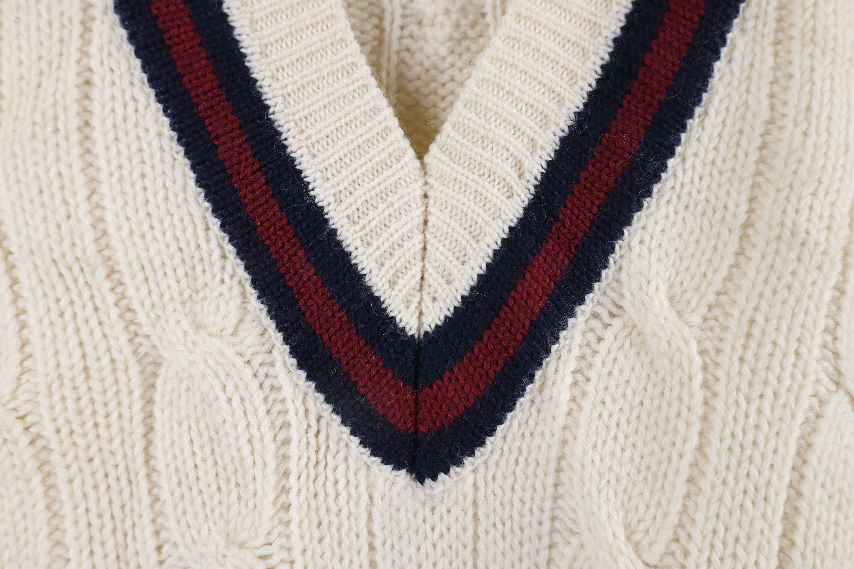 Vintage Vintage 70s Dapper Chunky Wool Cable Knit Sweater Vest Cream Size US XL / EU 56 / 4 - 4 Thumbnail