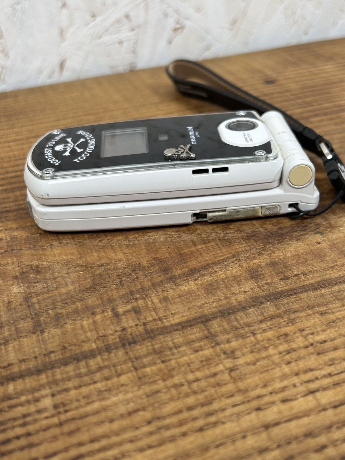 Mastermind Japan 00s Vintage Mastermind x Panasonic Docomo p901i Phone Size ONE SIZE - 6 Thumbnail