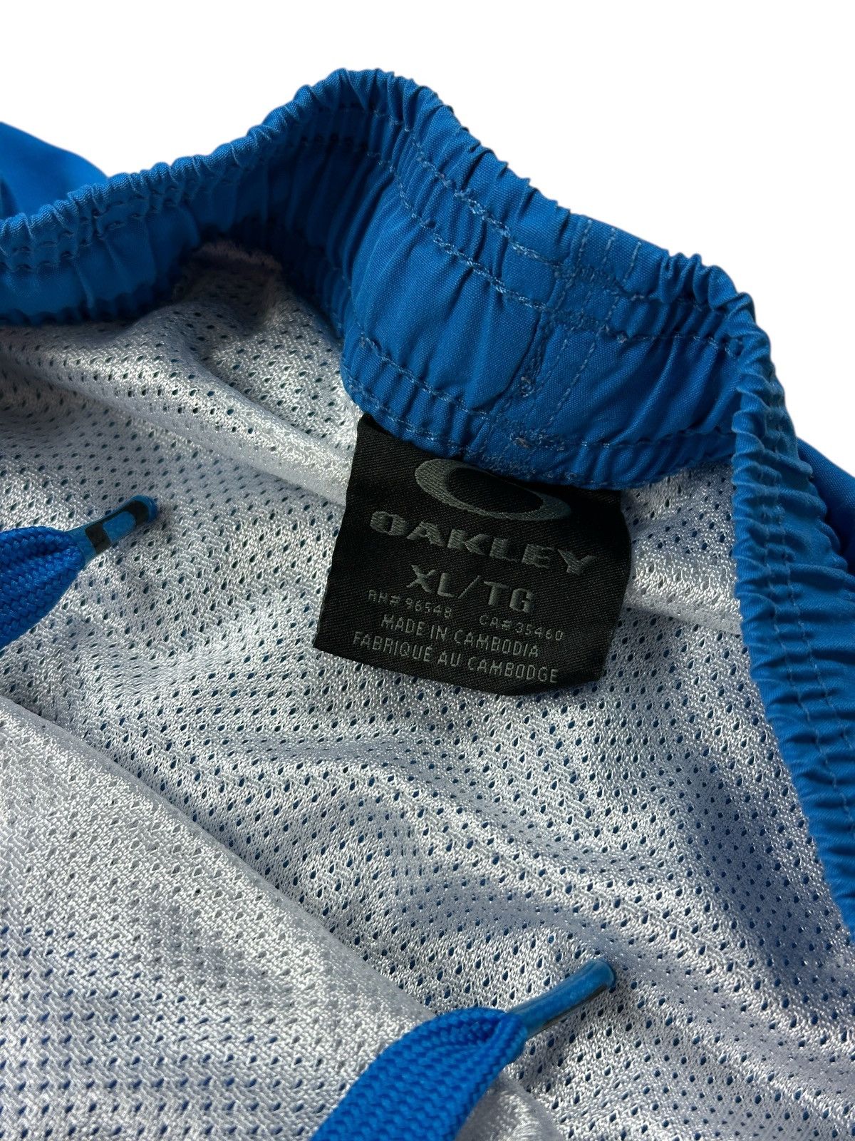 Oakley × Vintage Vintage Y2K Oakley Shorts Size US 36 / EU 52 - 8 Thumbnail