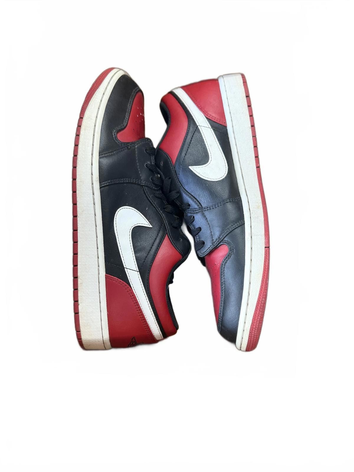 Jordan Brand 13M- Air Jordan 1 Low OG Black Red White Sneakers Size US 13 / EU 46 - 1 Thumbnail