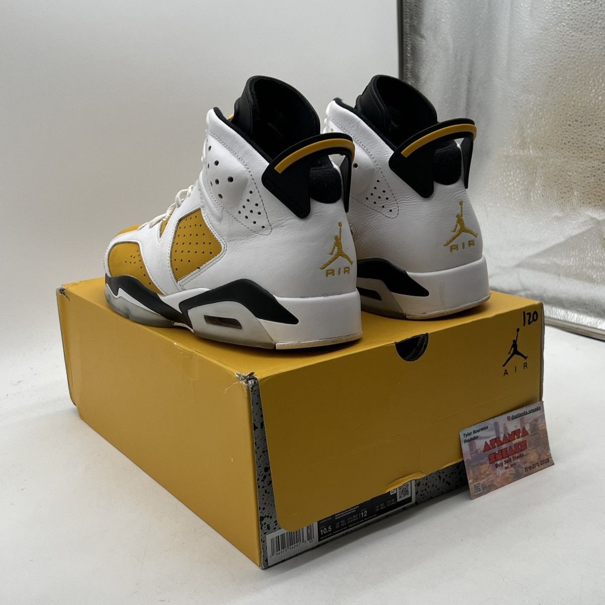 Jordan Brand Air Jordan 6 yellow ochre Size US 10.5 / EU 43-44 - 4 Thumbnail