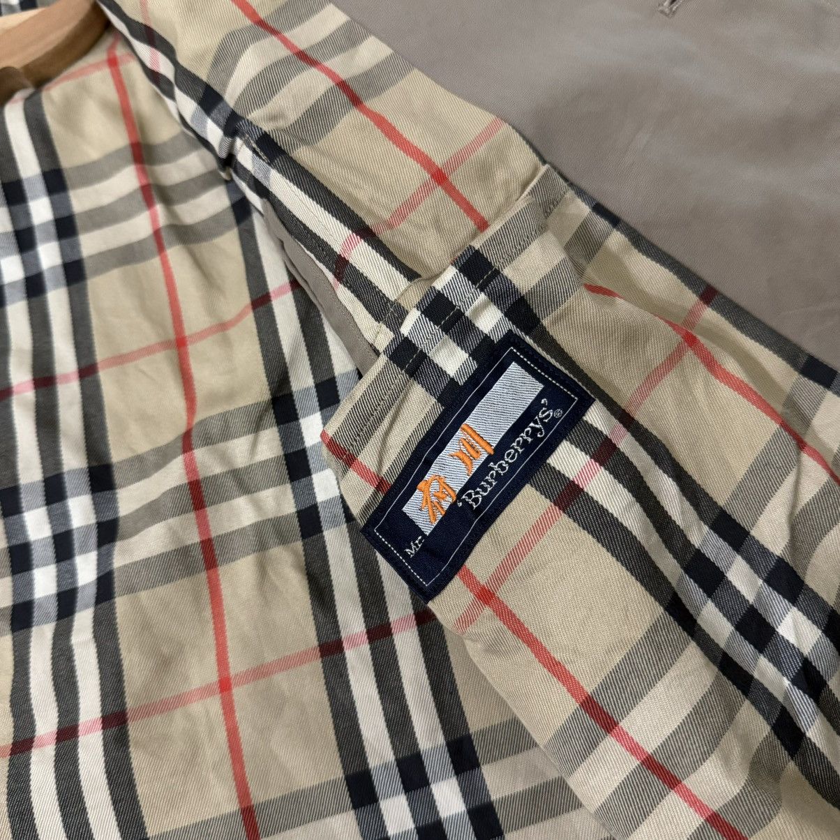 Burberry Vintage Burberry Novacheck Overcoat Jacket Size US M / EU 48-50 / 2 - 19 Thumbnail