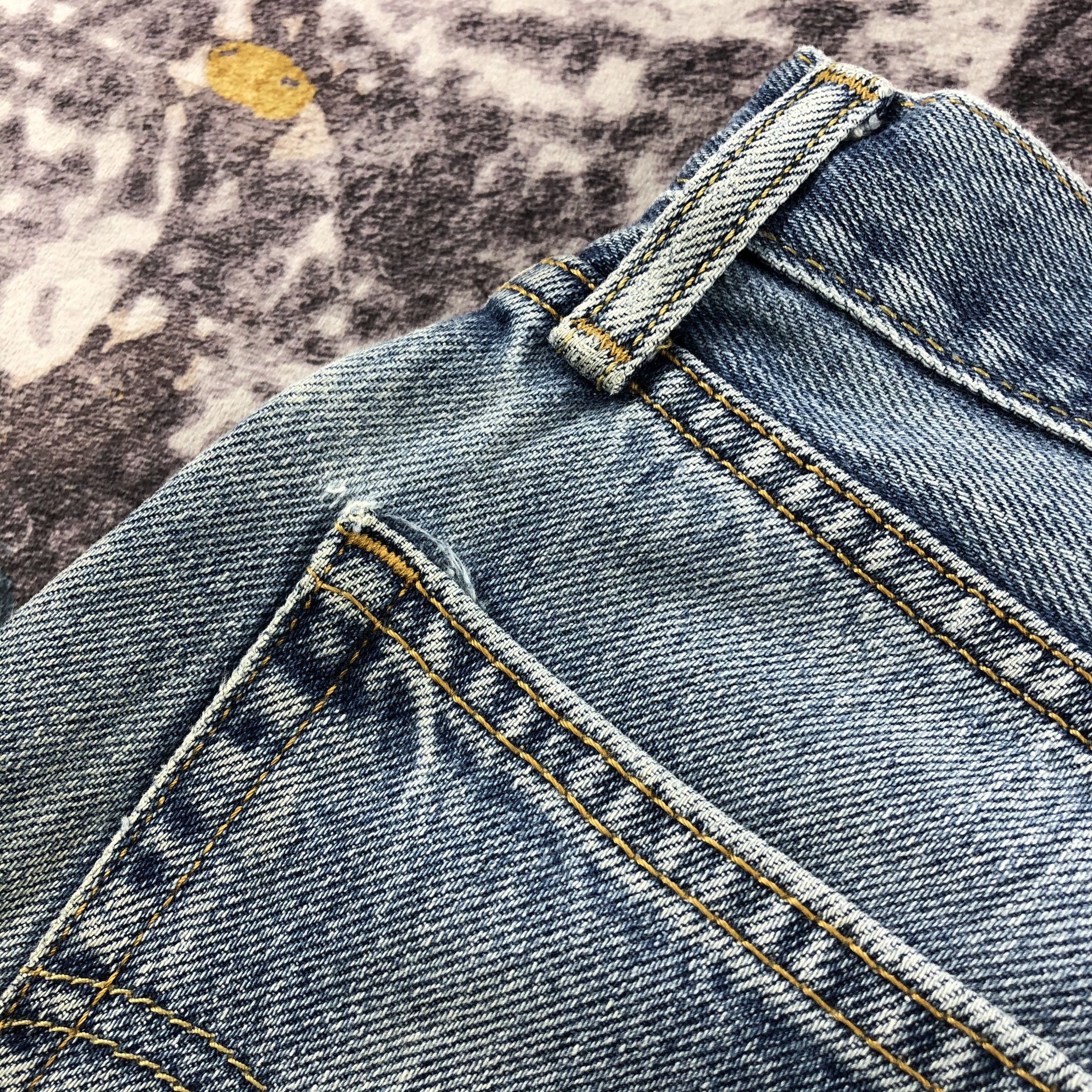 Levi's × Vintage Vintage Blue Wash Levis 505 Jeans-JM2631 Size US 35 - 7 Thumbnail