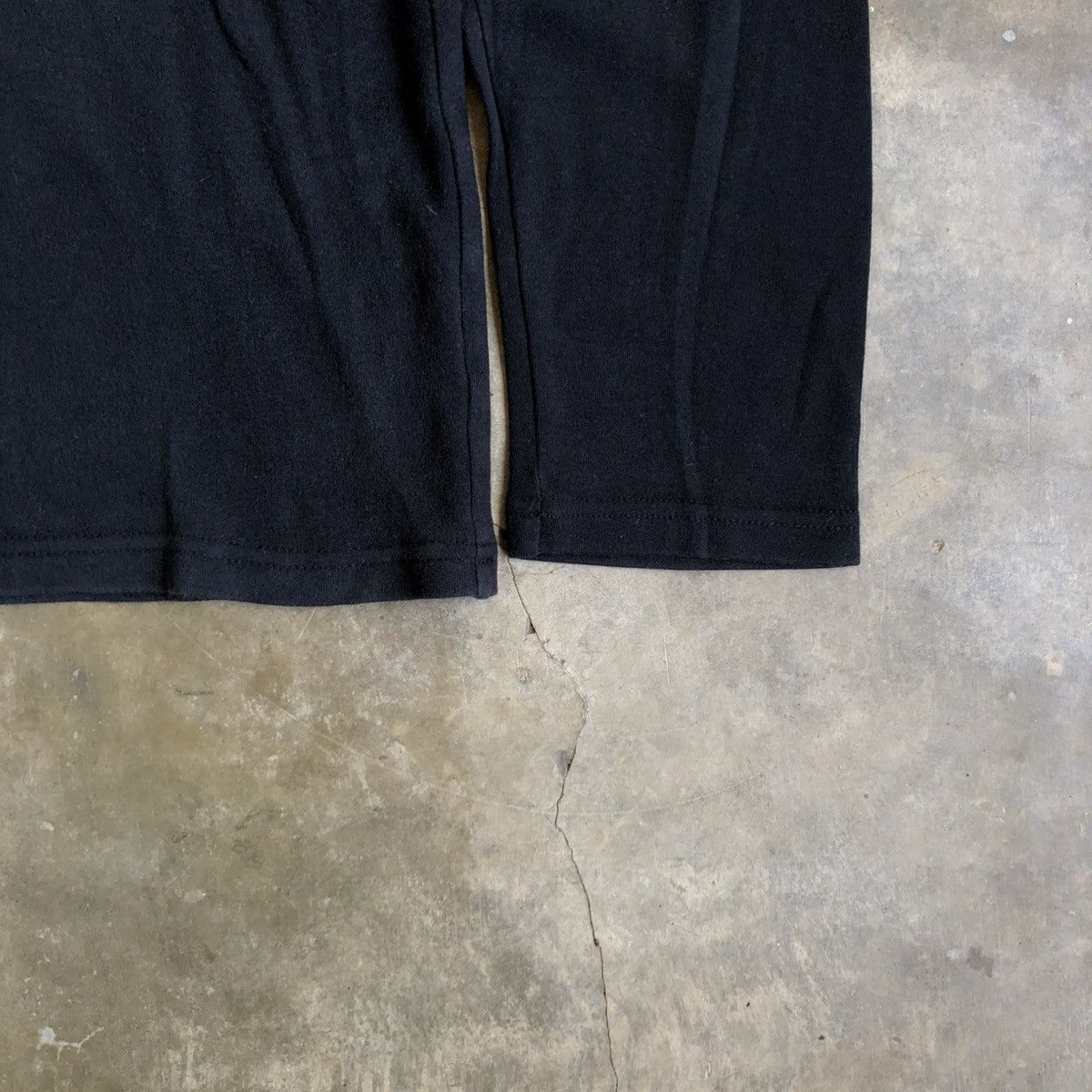 Burberry Vintage Burberry Black Label V Neck Longslevee Black Luxury Size US L / EU 52-54 / 3 - 8 Thumbnail