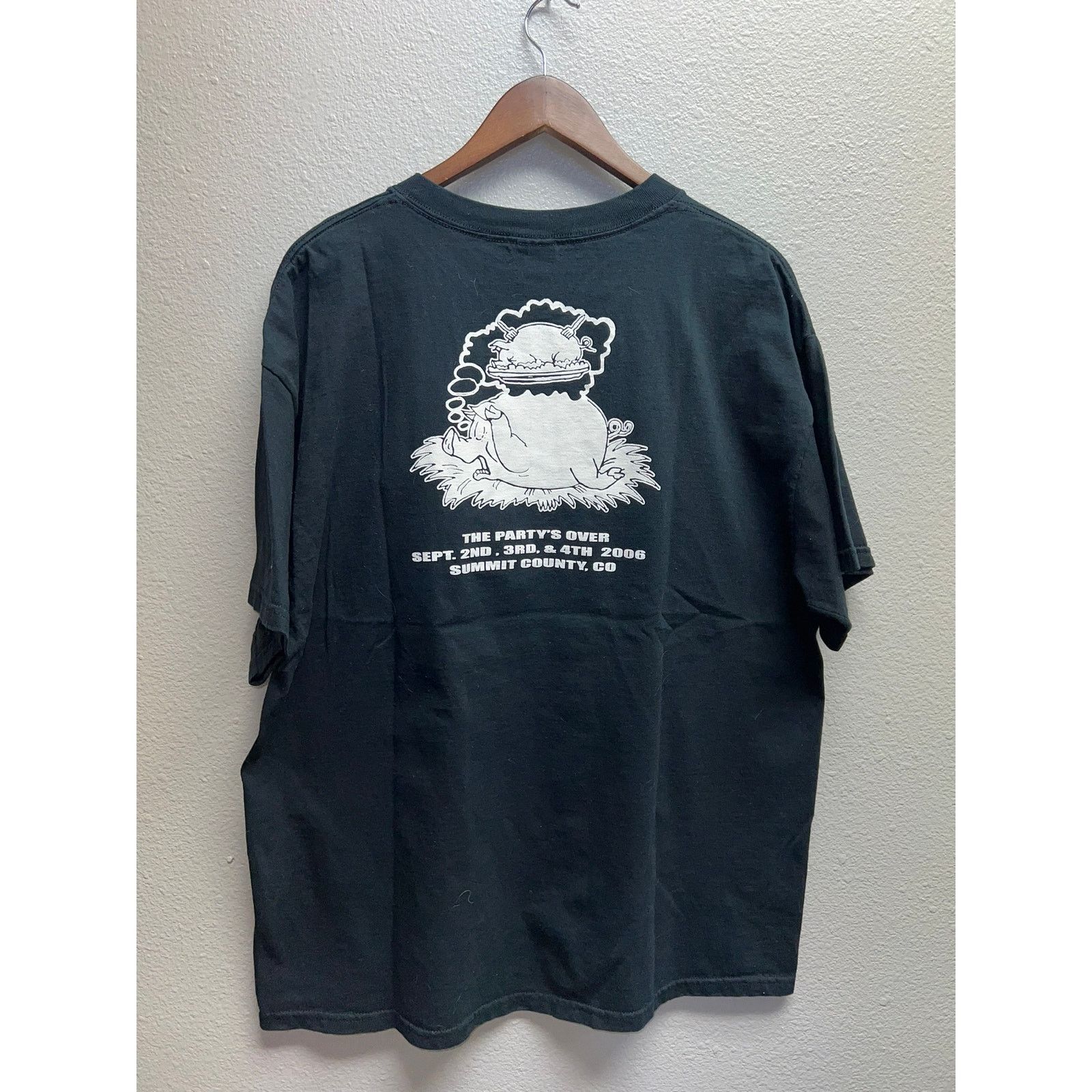 Gildan Vintage Pig Out Shirt Party Green Mountain Black Tee X-Large Size US XL / EU 56 / 4 - 5 Thumbnail
