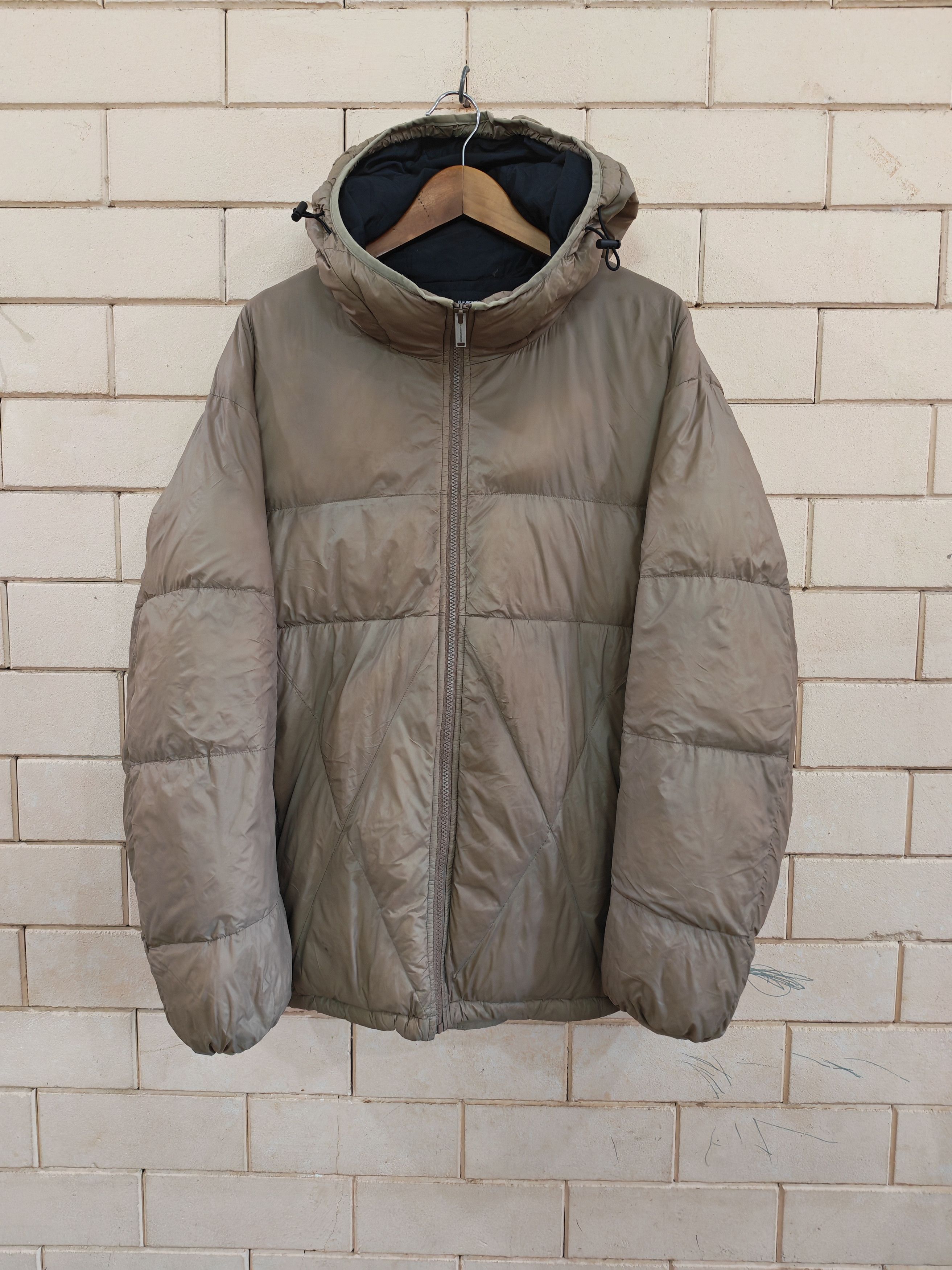 GU × Undercover Gu x Undercover Puffer Hoody Size US XL / EU 56 / 4 - 1 Thumbnail