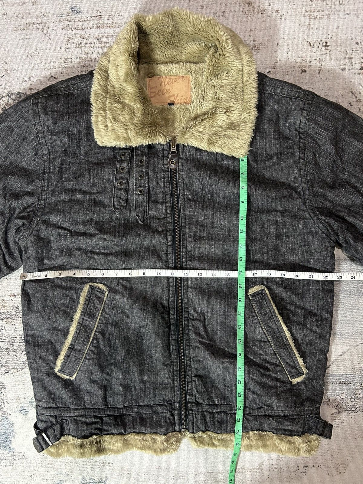 Japanese Brand × Vintage 2000s Never Seen Thing Fur Jacket Size US L / EU 52-54 / 3 - 10 Thumbnail