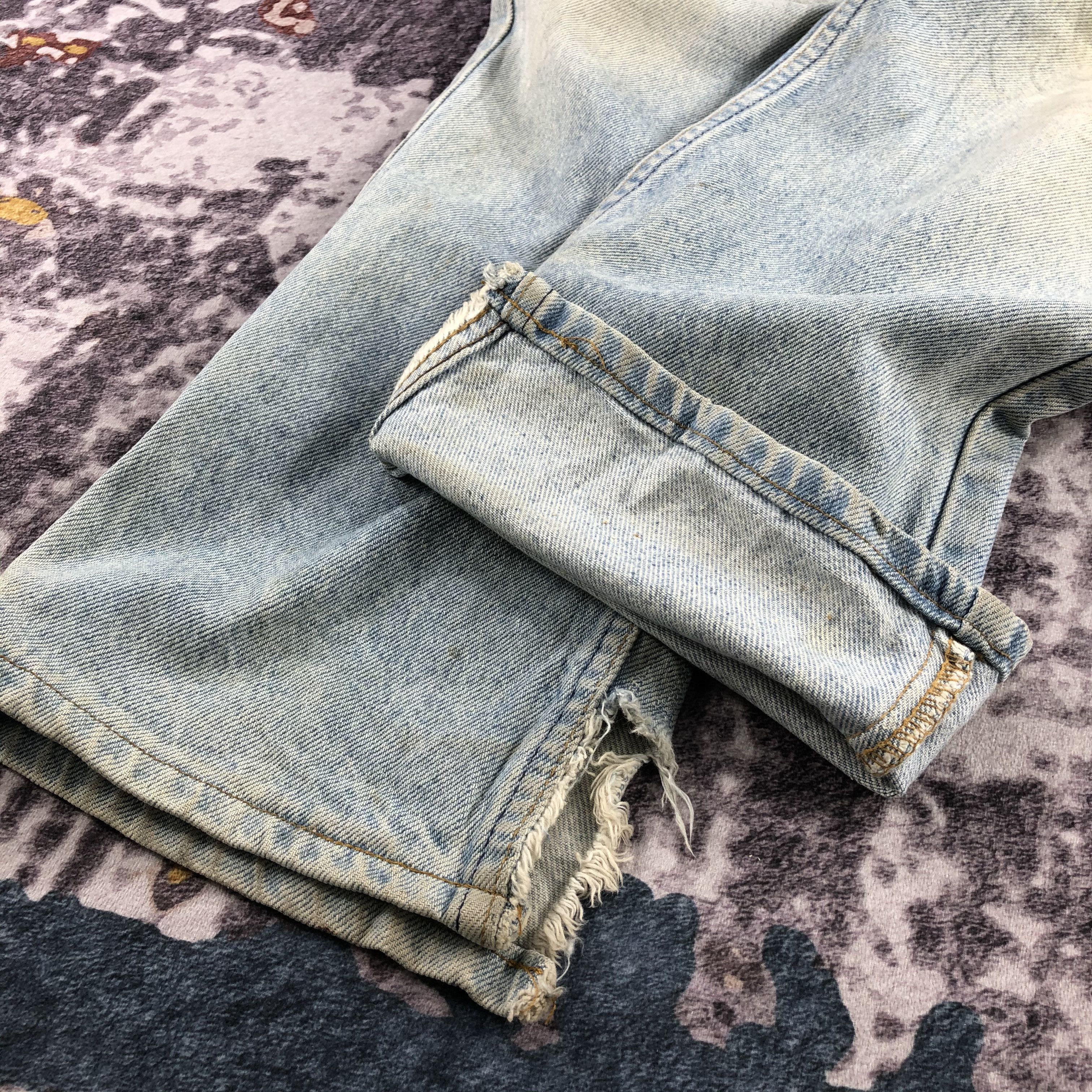 Levi's × Vintage Vintage 90s Light Wash Levis 510 Jeans-JM2220 Size US 30 / EU 46 - 7 Thumbnail