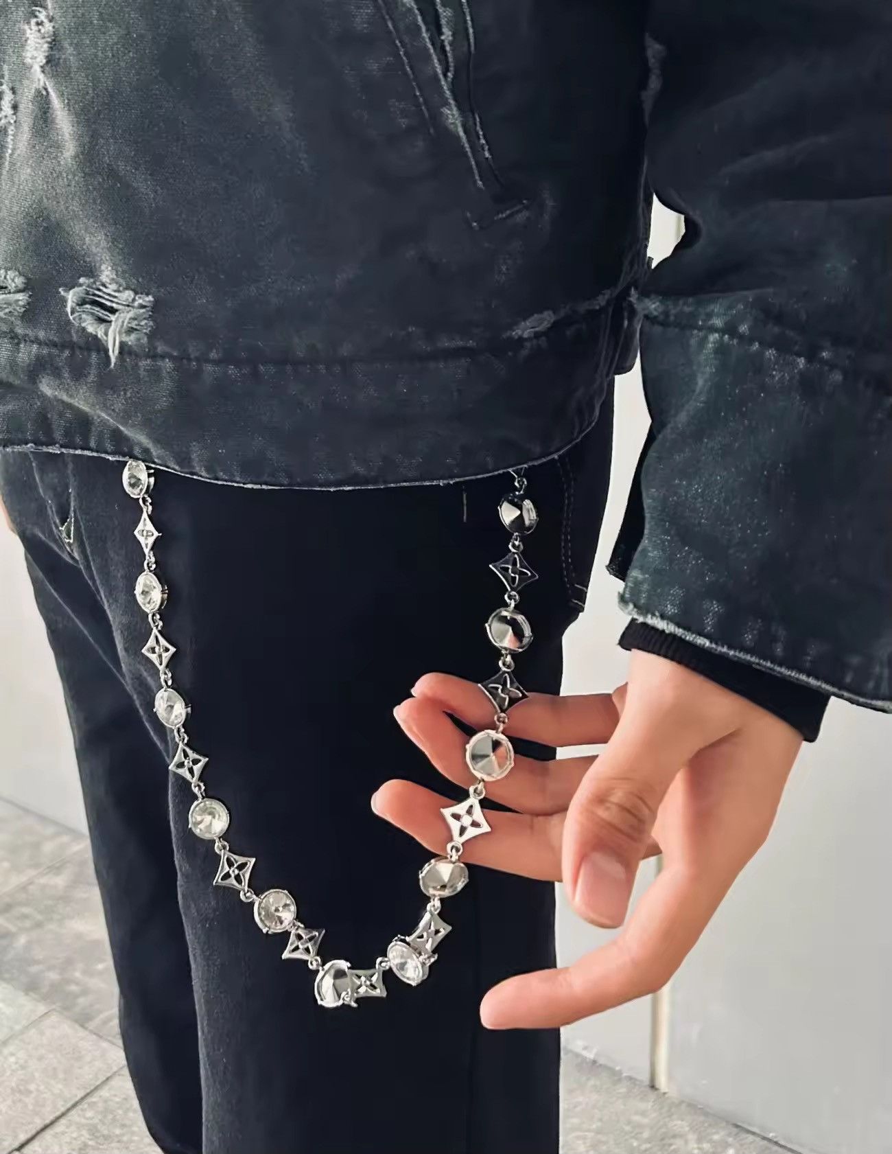 Japanese Brand × Jewelry New petals Four leaf clover neutral jeans Chain Size ONE SIZE - 6 Thumbnail