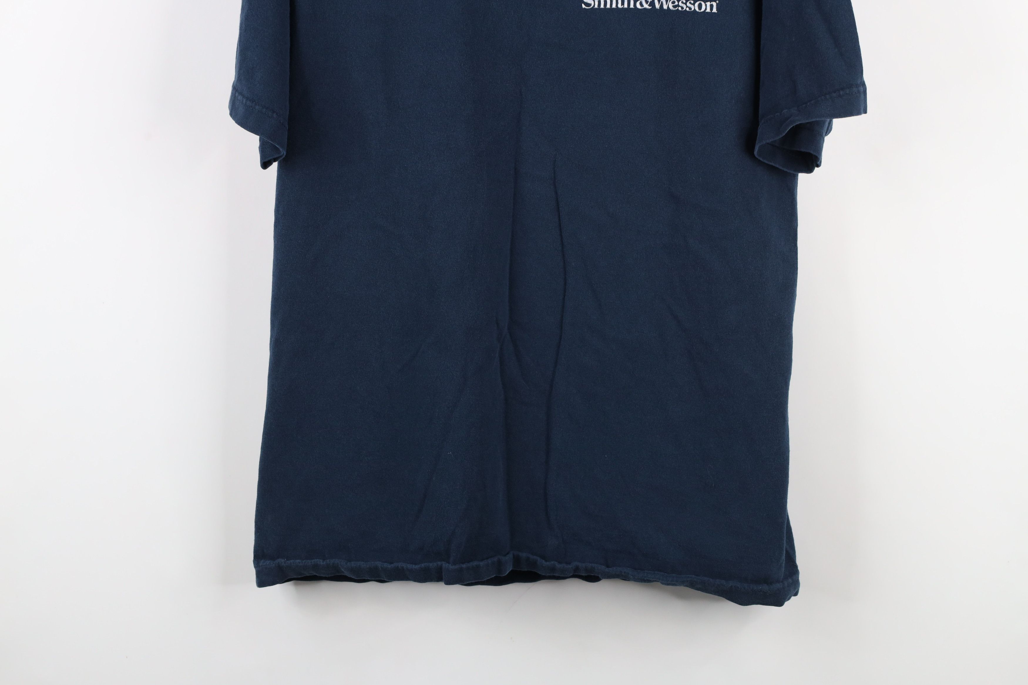 Vintage Vintage Y2K Smith & Wesson Spell Short Sleeve T-Shirt Blue Size US L / EU 52-54 / 3 - 3 Thumbnail