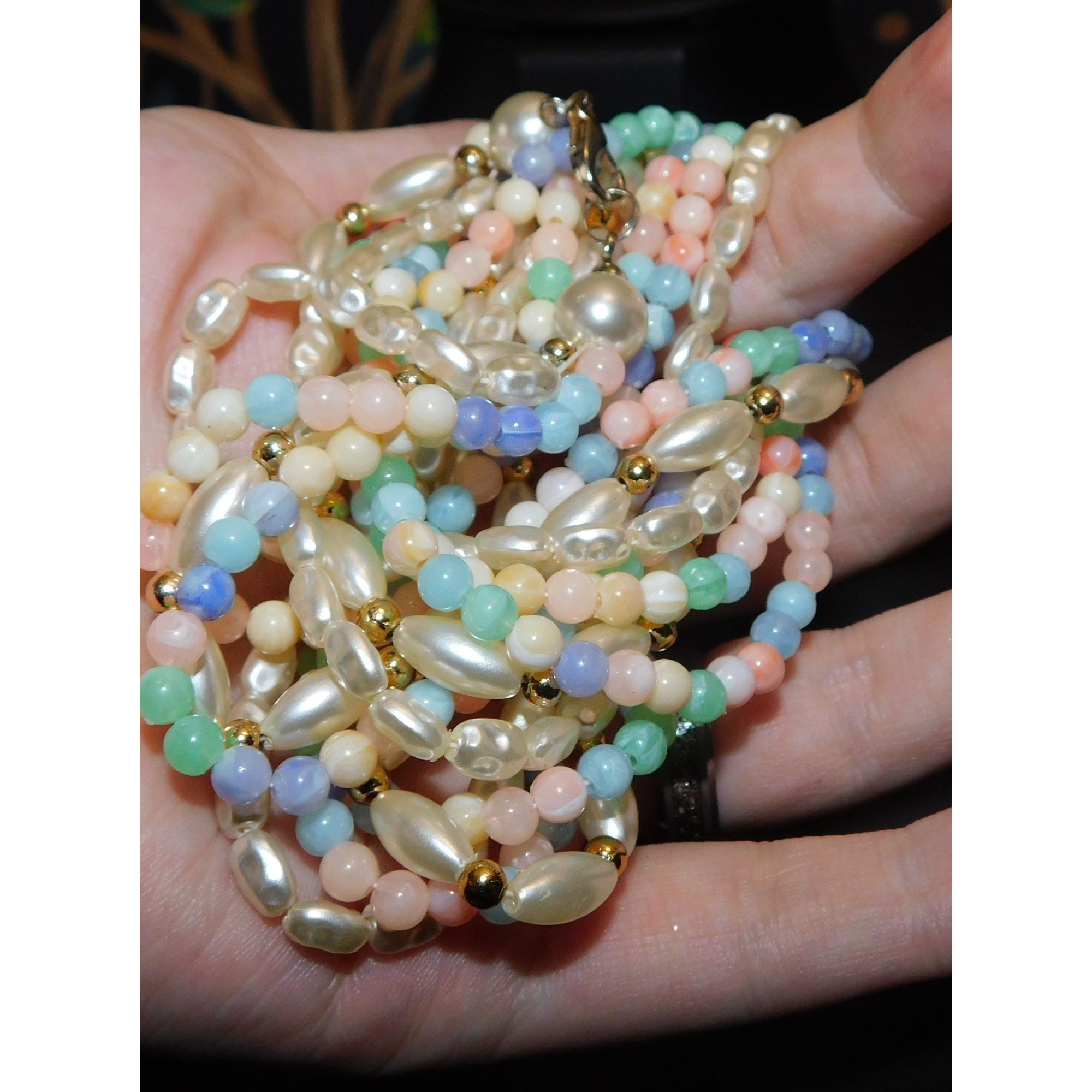 Other Pastel Coquette Pearl And Lucite Beaded Layered Necklace Size ONE SIZE - 2 Thumbnail