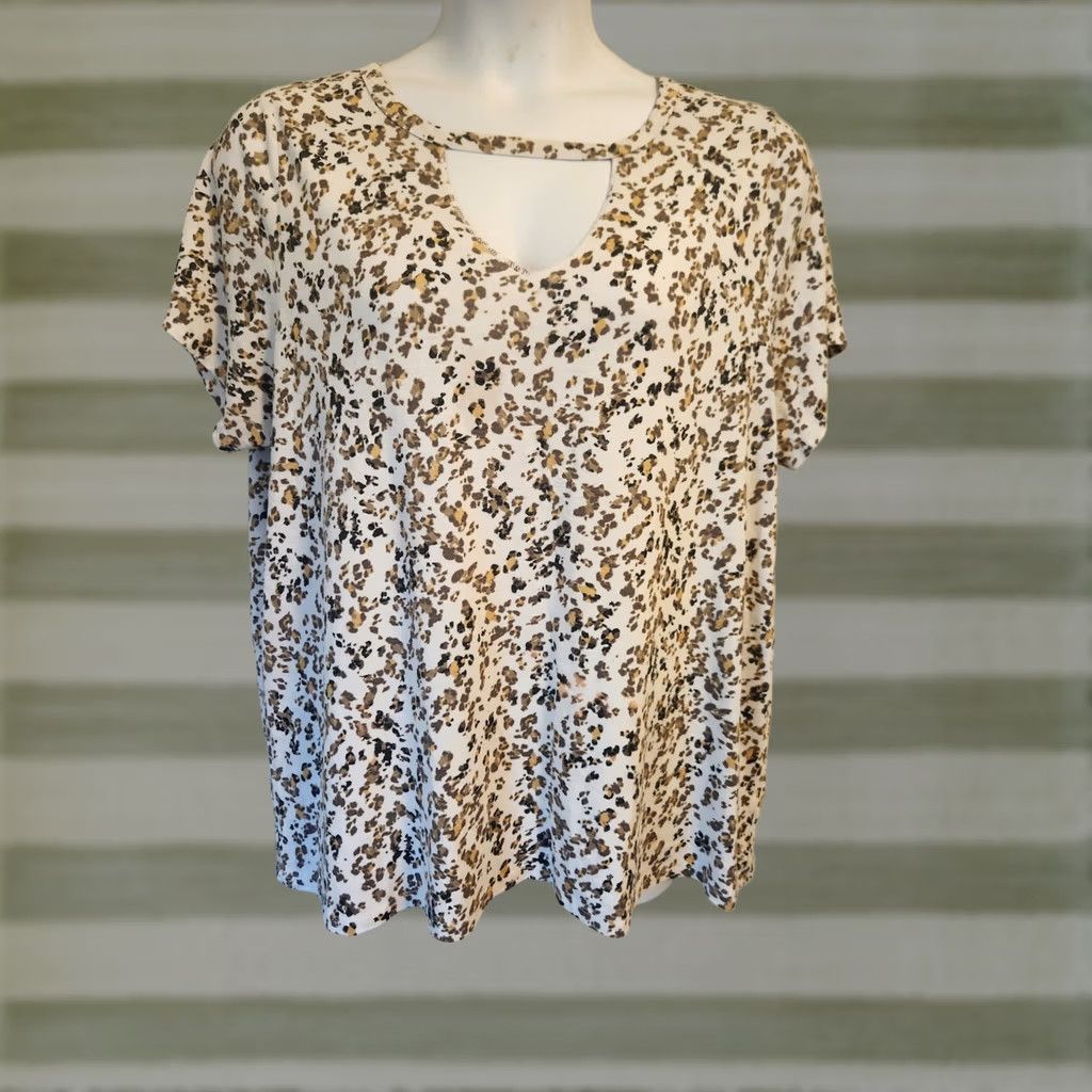 Vintage Lane Bryant Leopard Animal Print Cut Out Neck Casual Top 22 24 Size 3XL / US 20-22 - 1 Thumbnail