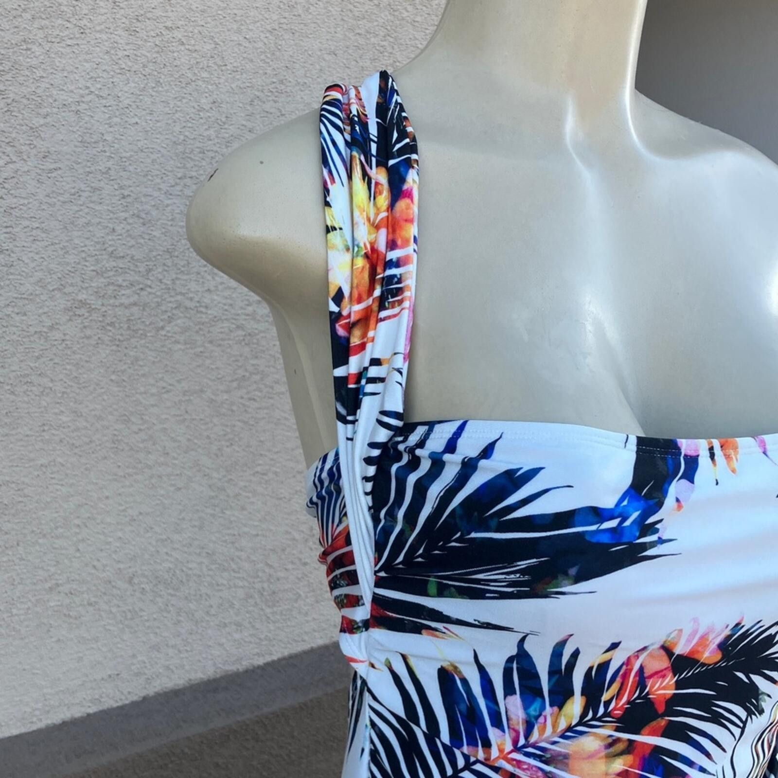Other RACHEL Rachel Roy Tropical Print Halter One-Piece Swimsuit Size ONE SIZE - 6 Thumbnail