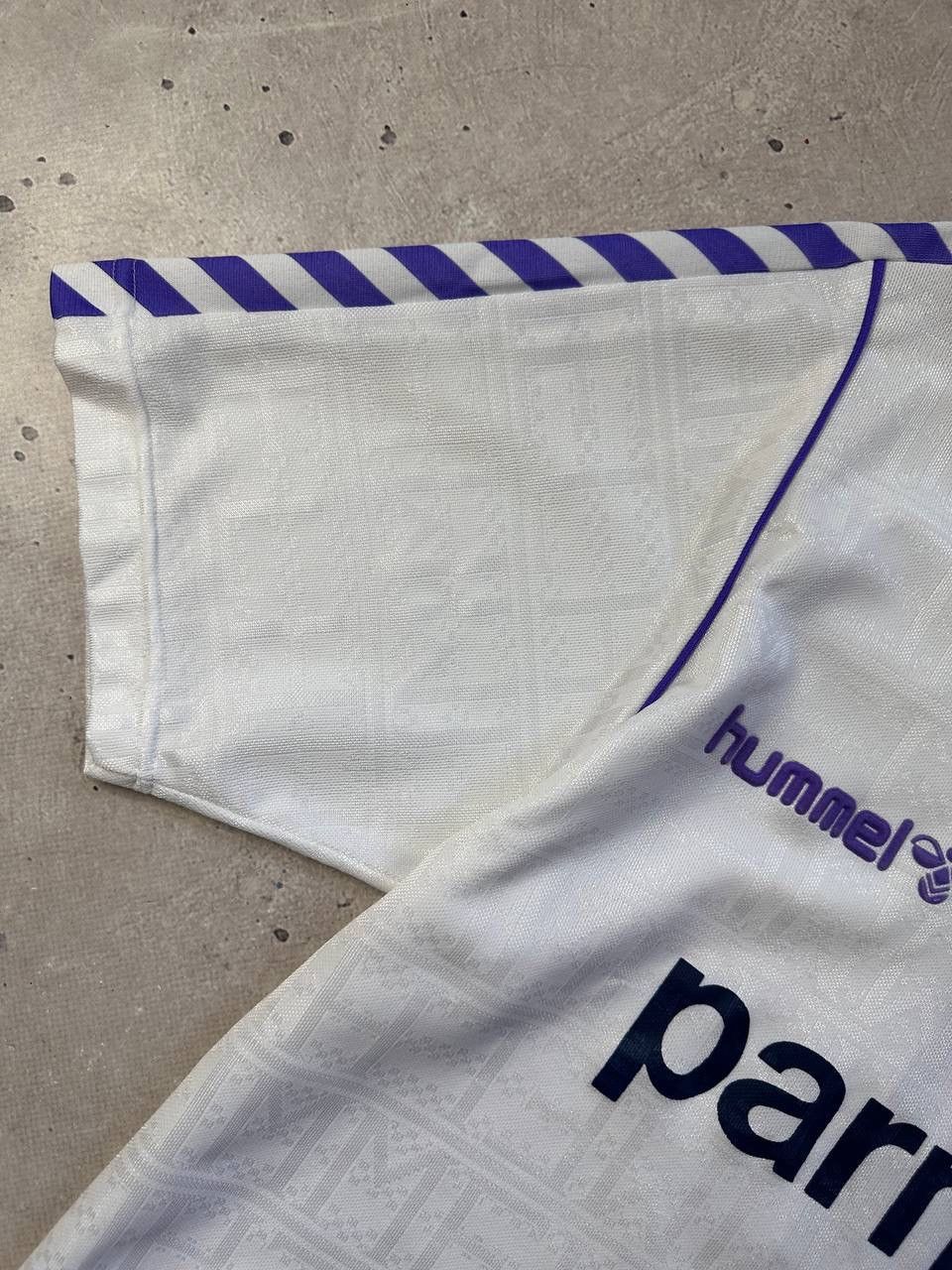 Hummel Real Madrid Hummel Parmalat #9 Santillana Jersey 1989-90 XL Size US XL / EU 56 / 4 - 7 Thumbnail