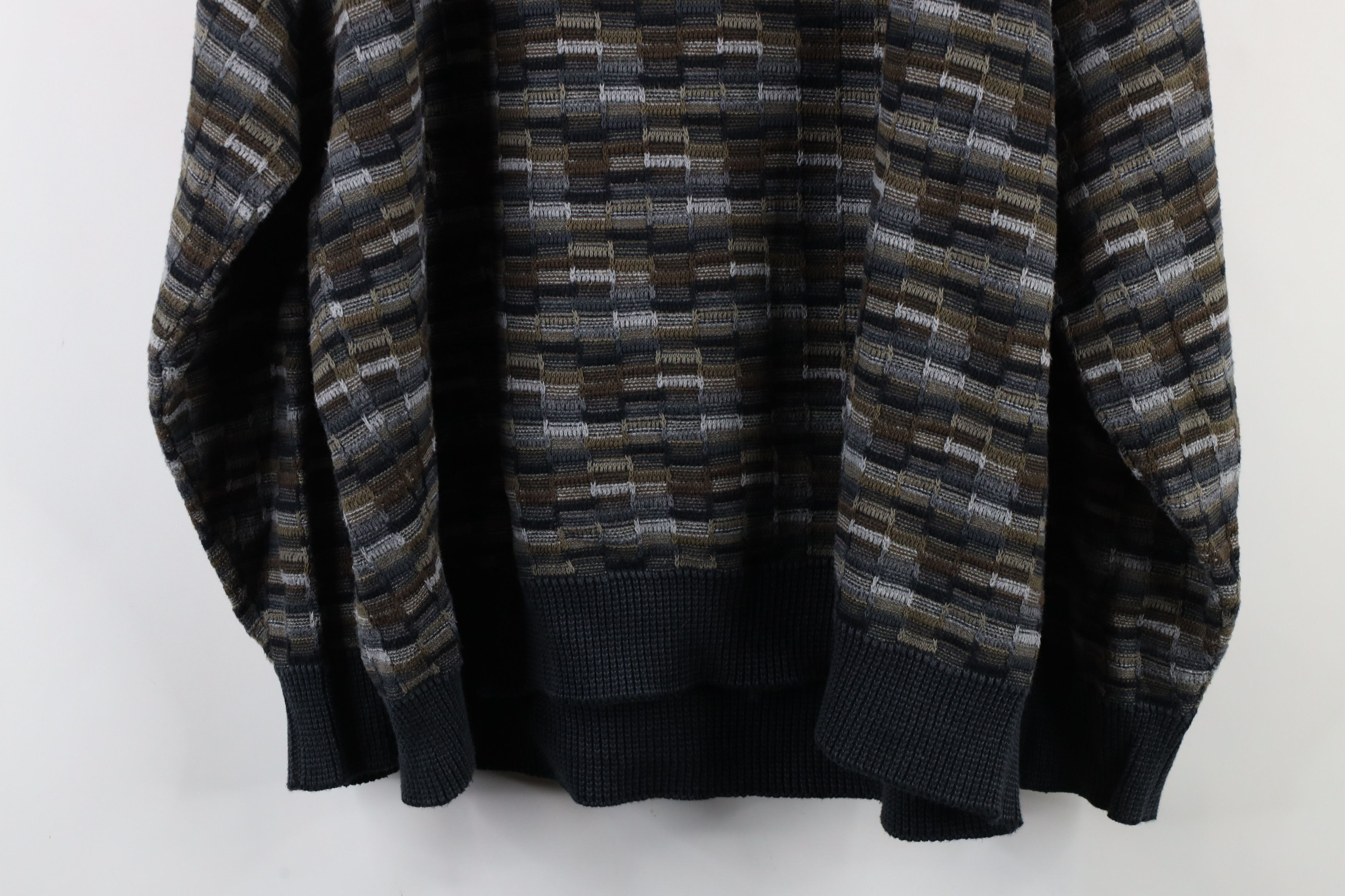 Vintage Vintage 90s Coogi Style Checkered Knit Sweater Earth Tone Size US XL / EU 56 / 4 - 8 Thumbnail