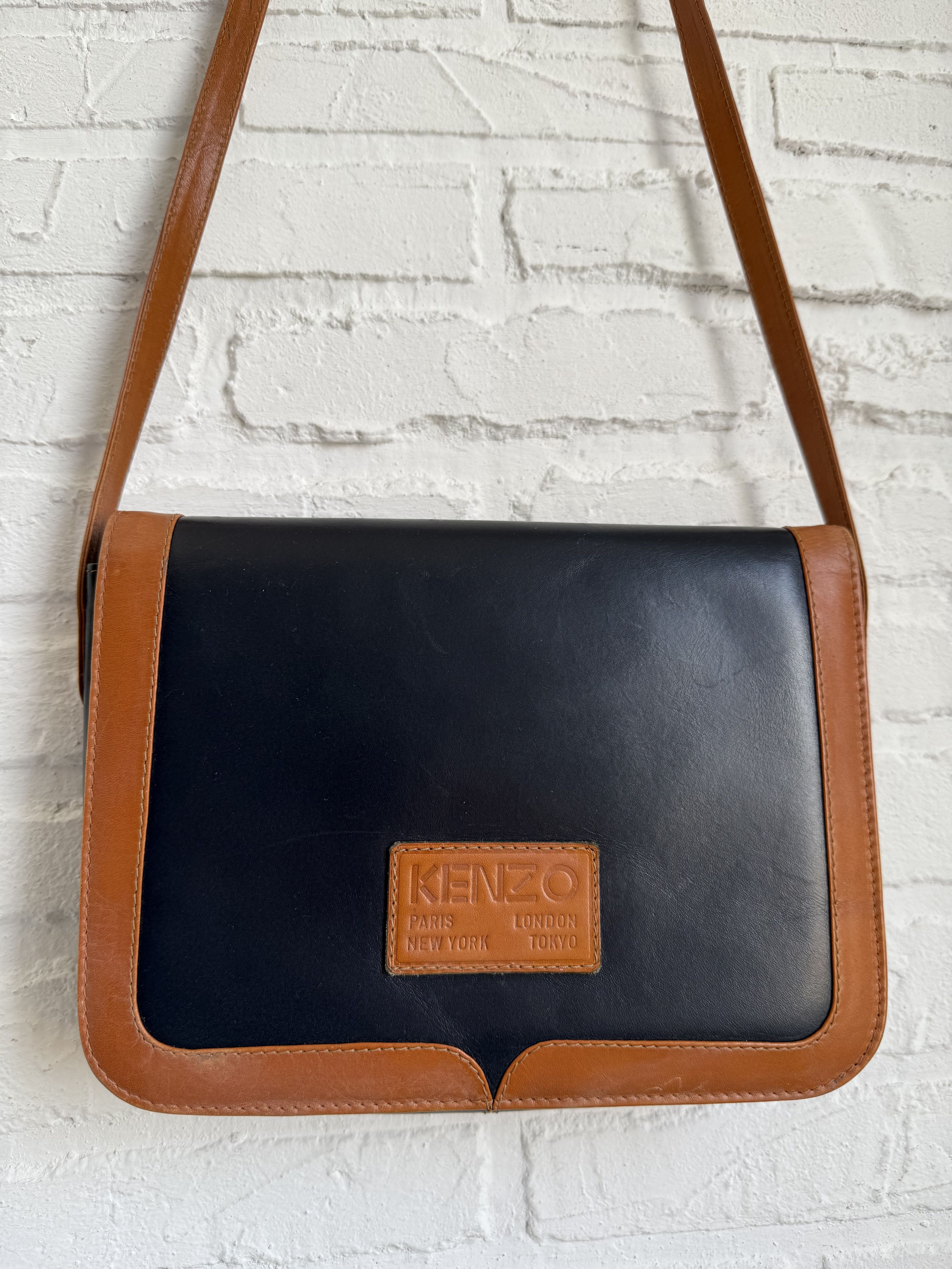 Kenzo Archive Vintage Kenzo leather messenger crossbody bag Size ONE SIZE - 4 Thumbnail
