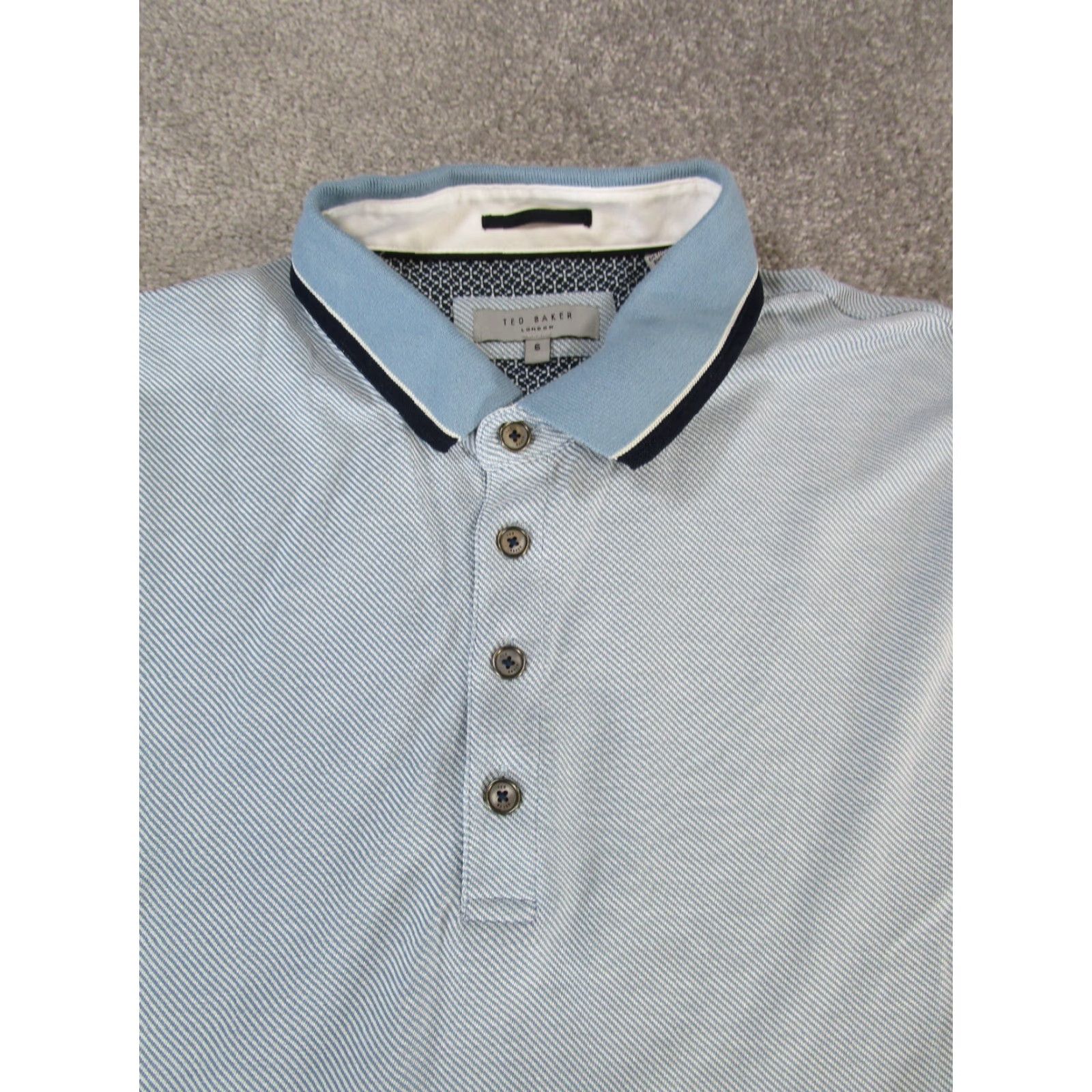 Ted Baker VINTAGE Ted Baker Polo Shirt Men 2XL Blue Short Sleeve Collared Button Basic Pattern Solid Mens Polo 2000s Size US XXL / EU 58 / 5 - 2 Thumbnail