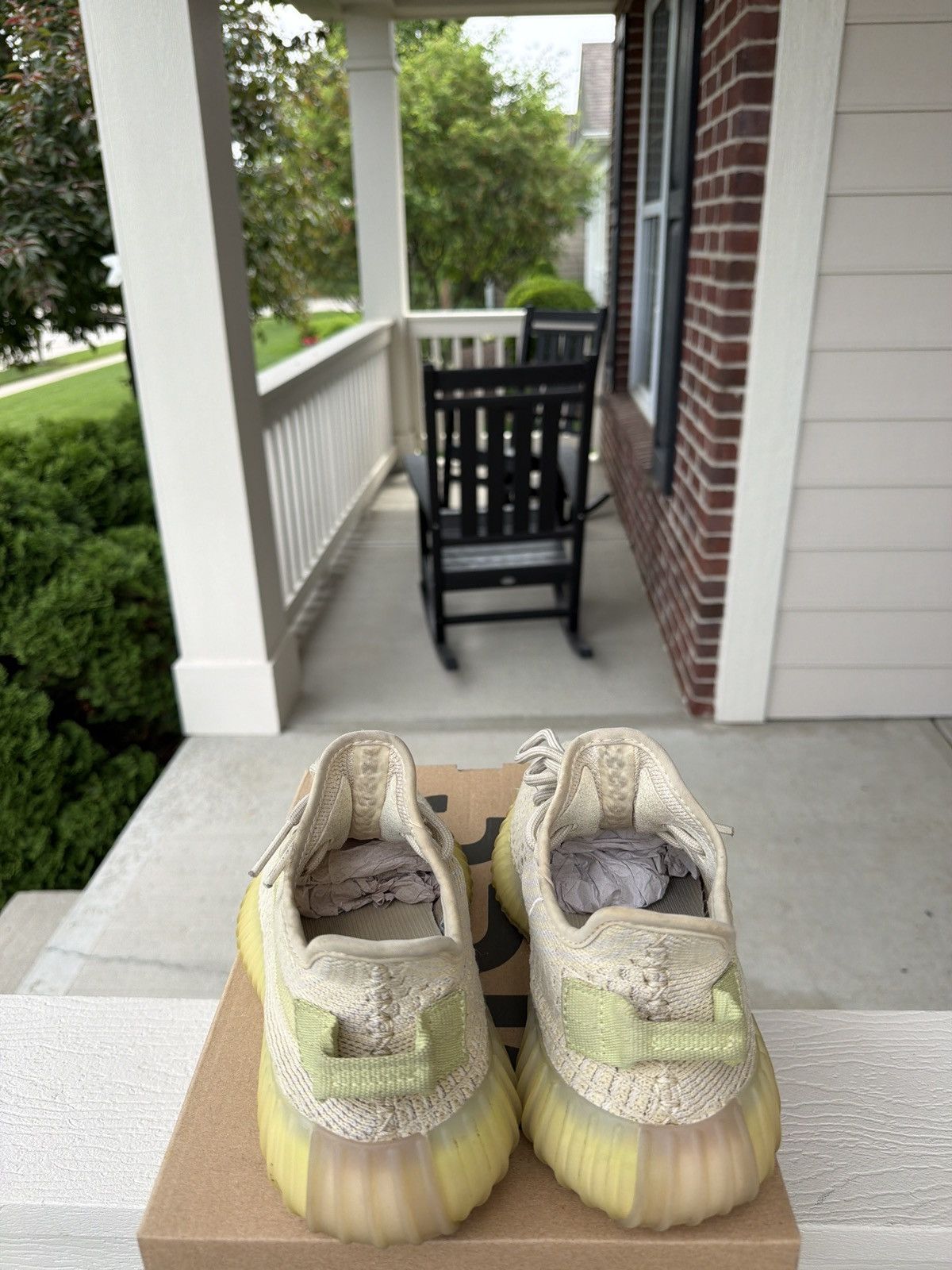 Yeezy Yeezy 350 Boost V2 - Mens size 4 Size US 5 / EU 37 - 3 Thumbnail
