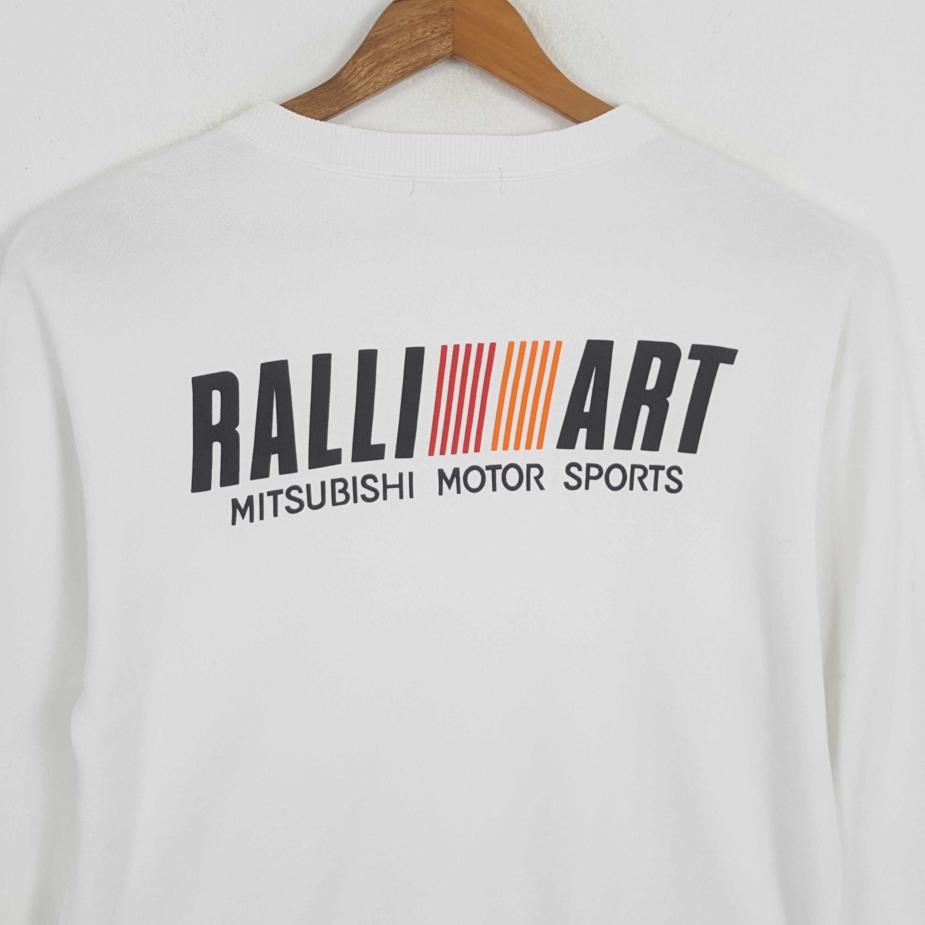 Japanese Brand × Vintage Vintage MITSUBISHI RALLI ART Japan Motorsports Sweatshirts Size US L / EU 52-54 / 3 - 2 Thumbnail