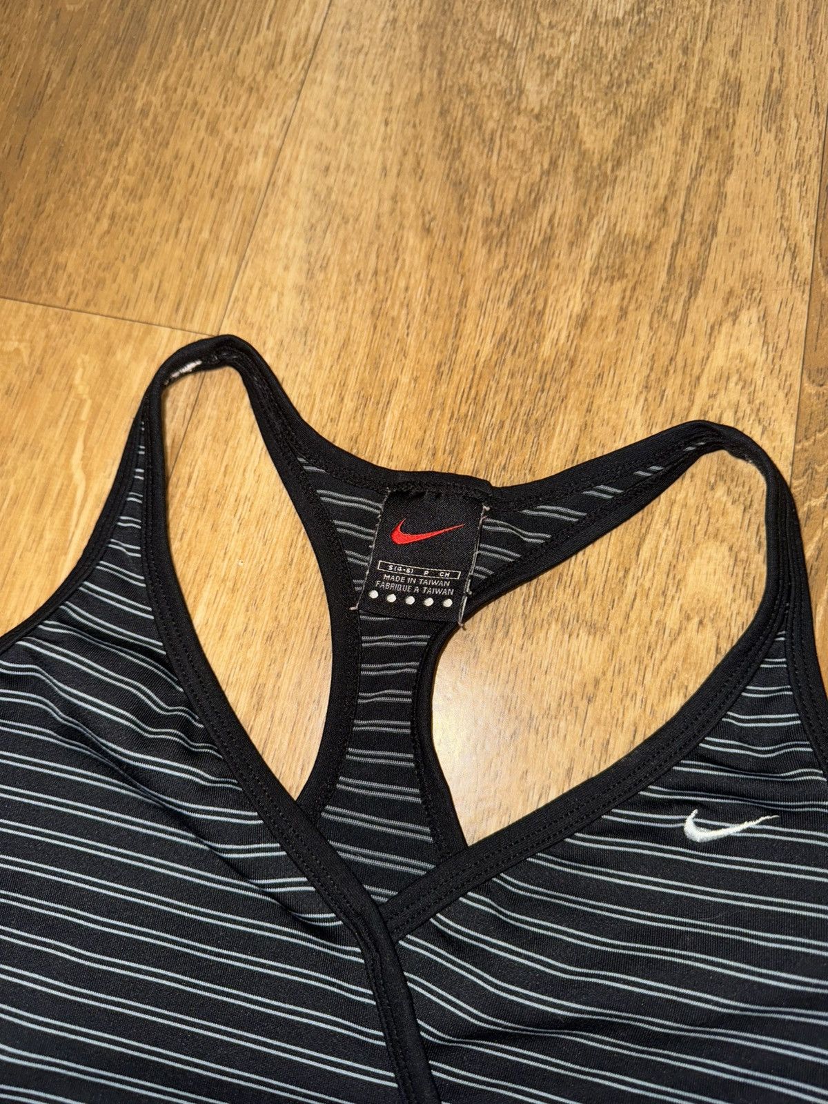Nike VINTAGE NIKE STRIPED TANK TOP Size S / US 4 / IT 40 - 2 Thumbnail